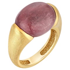 Anello Yvel con zaffiro rosso arcobaleno e oro giallo 18 carati