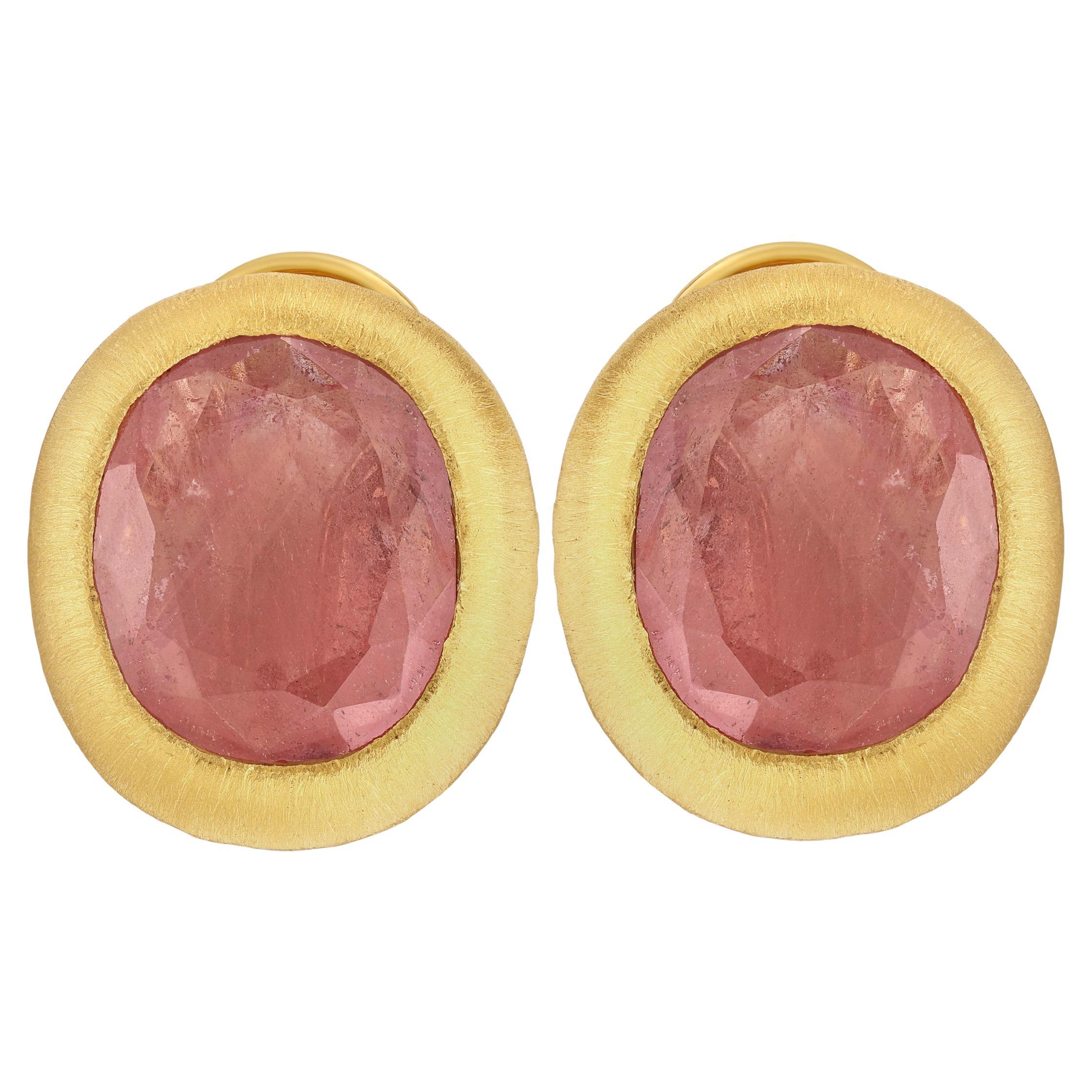 Yvel Rainbow Sapphire Stud Earrings in 18K Yellow Gold