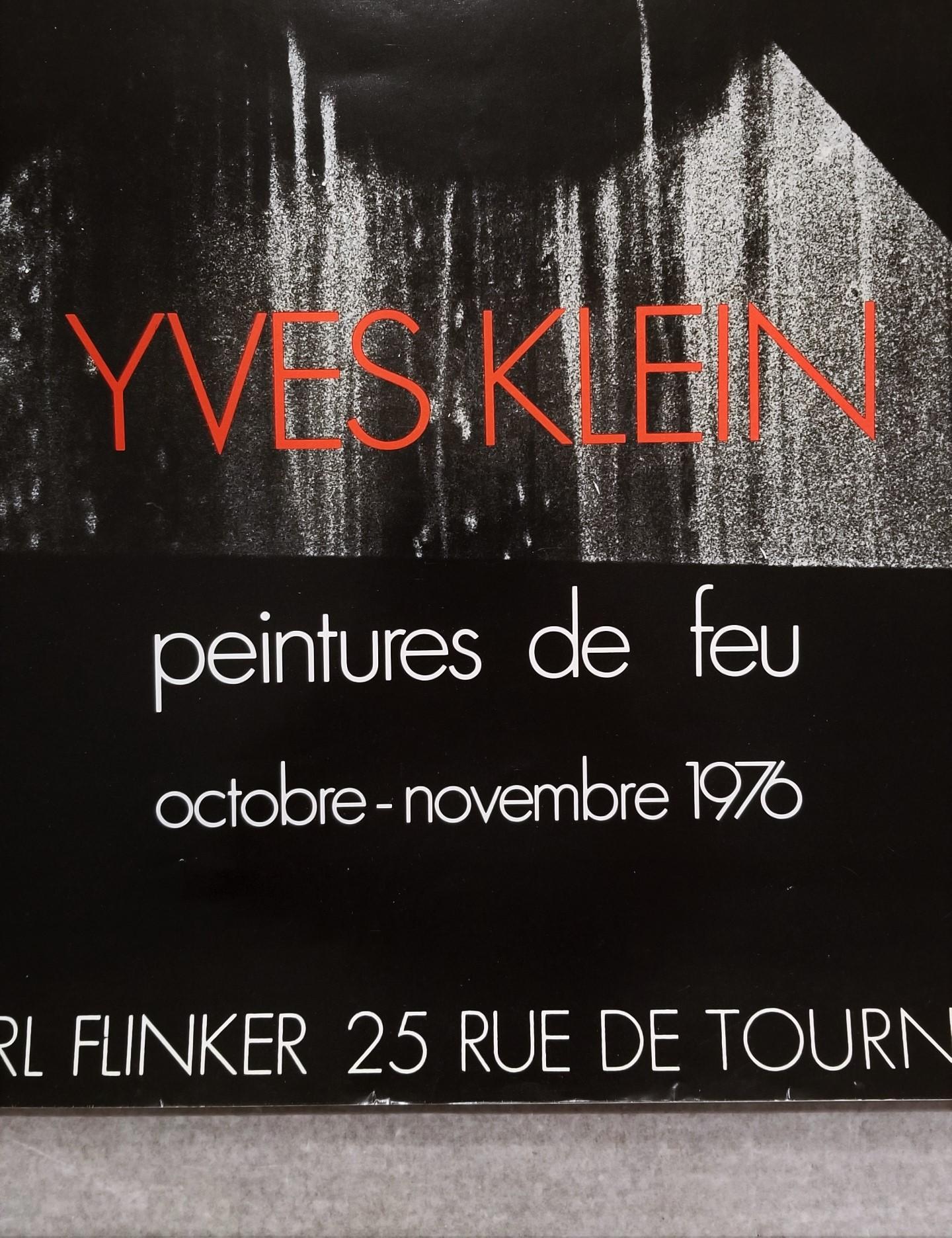 Galerie Karl Flinker (Peintures de Feu) Poster /// Yves Klein Feuergemälde Kunst im Angebot 6