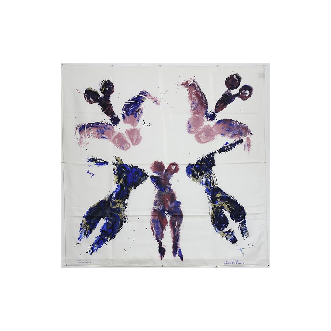 Impreso sobre seda en 1993 bajo la supervisión de Yves Klein - Anthropométries en venta 2