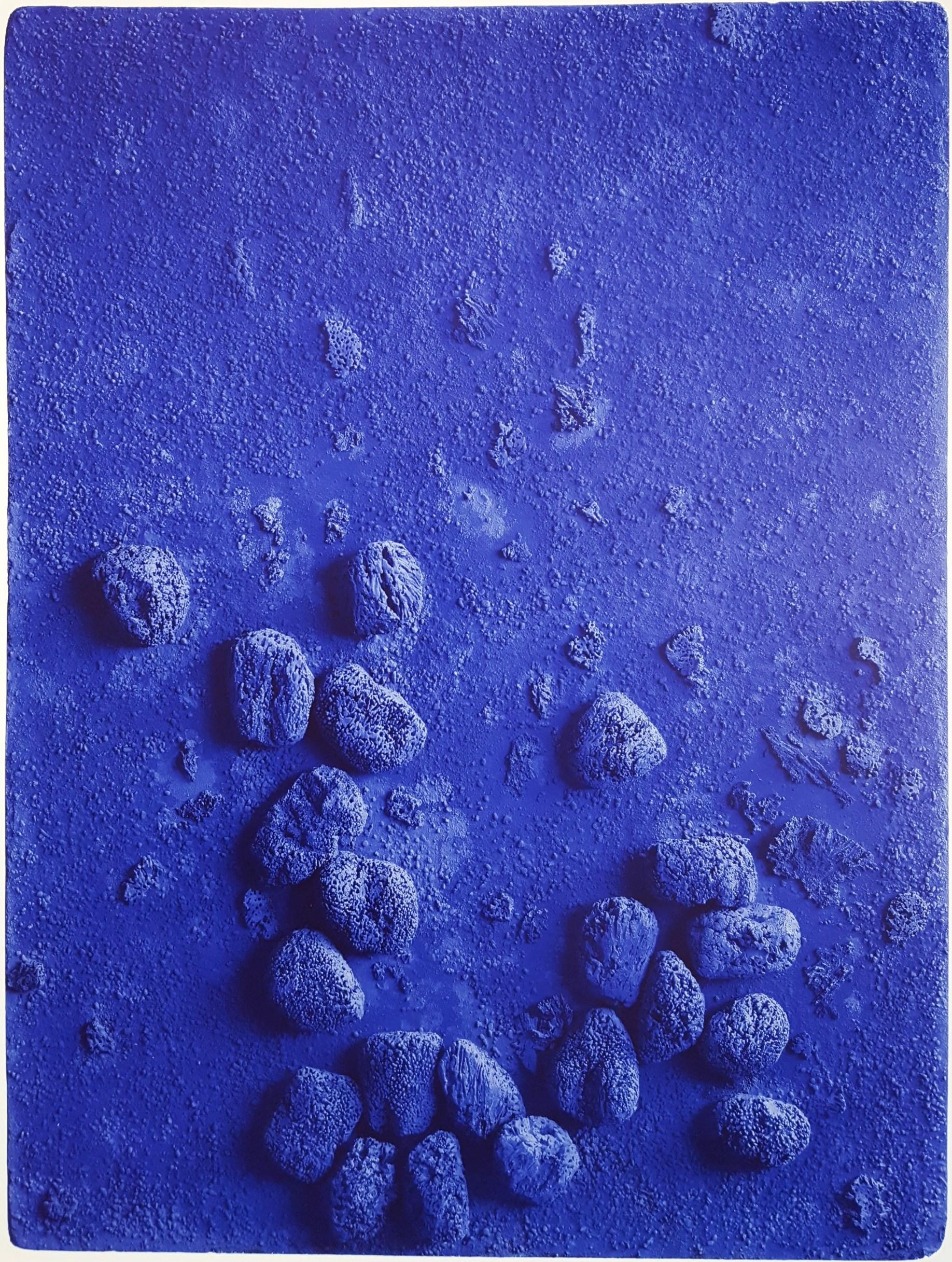 RE 19 (Relief Eponge Bleu) - Print by Yves Klein