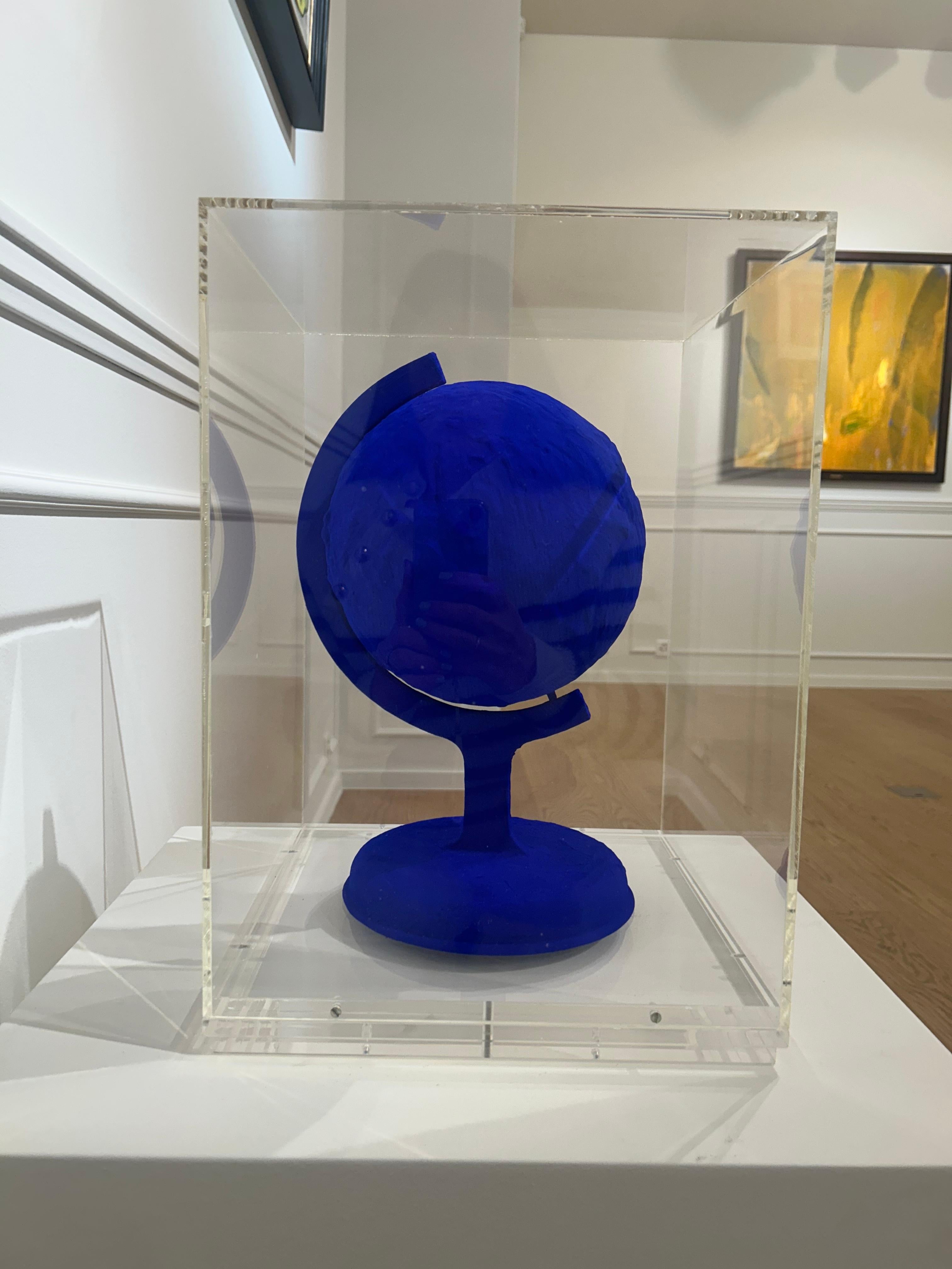 La Terre Bleu, Klein, Blaue Erde, Skulptur, Multiples, Pigment, Kunst, Design – Sculpture von Yves Klein