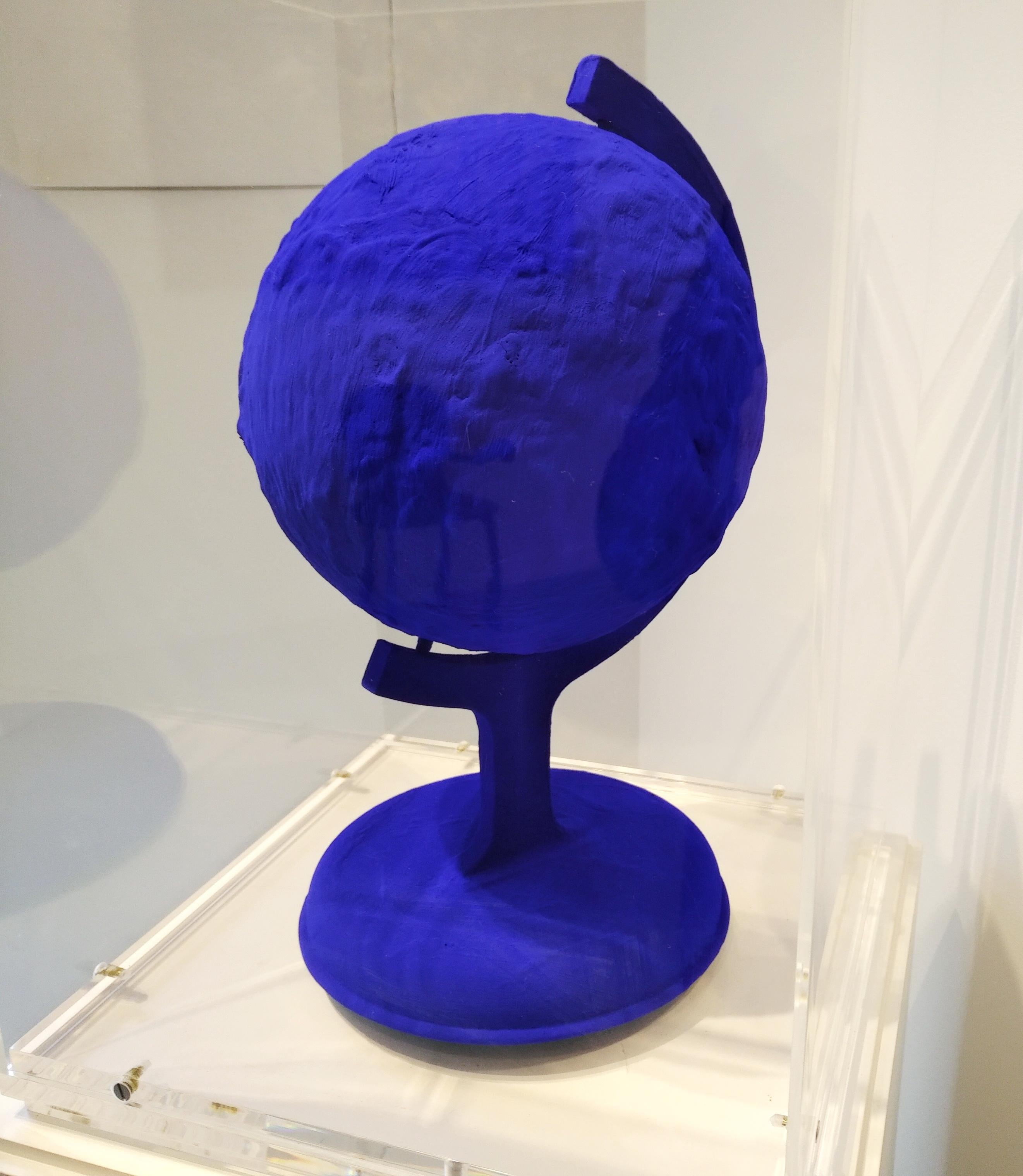 yves klein sculpture