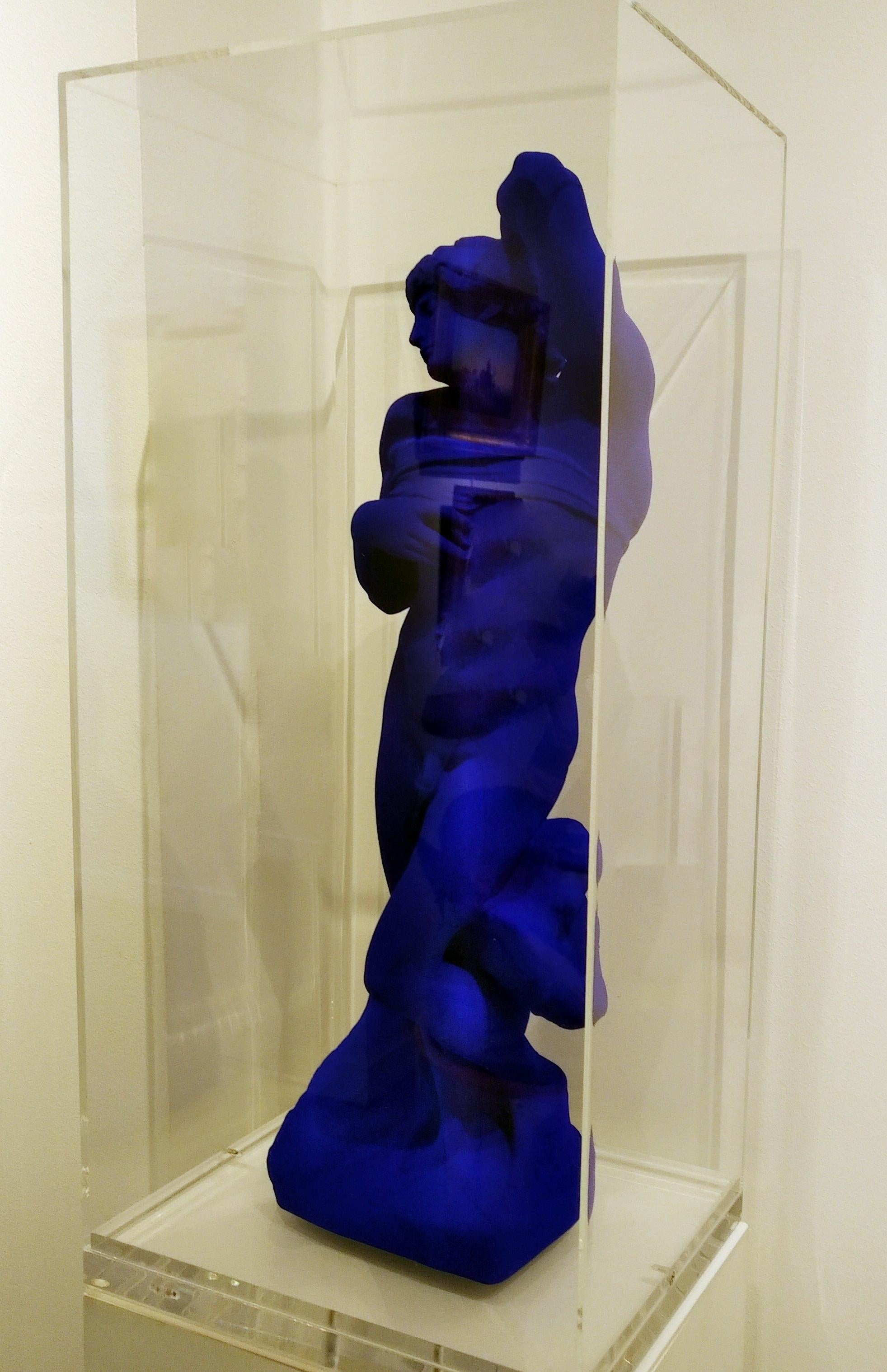 Yves Klein Dying Slave After Michelangelo IKB Sculpture Bright Klein Blue For Sale 2