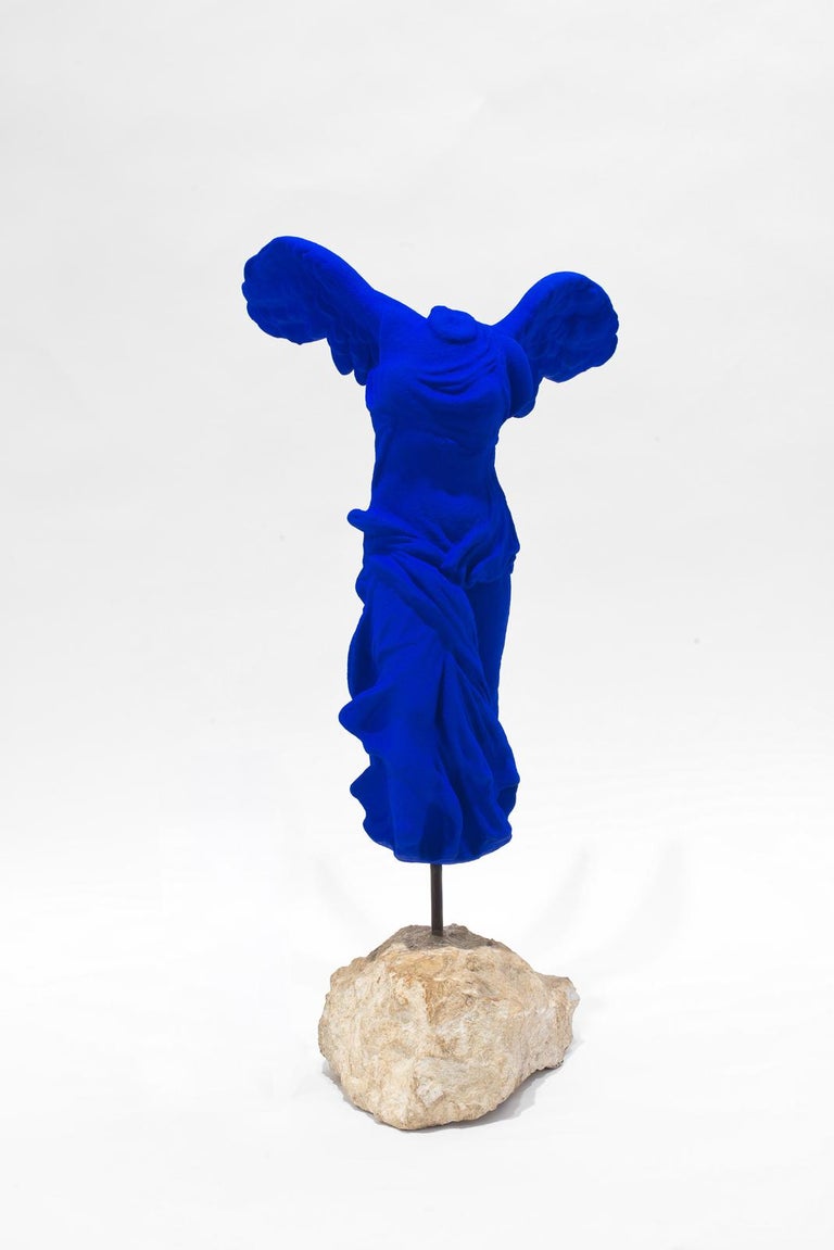 Yves Klein Yves Klein / Victoire de Samothrace For Sale