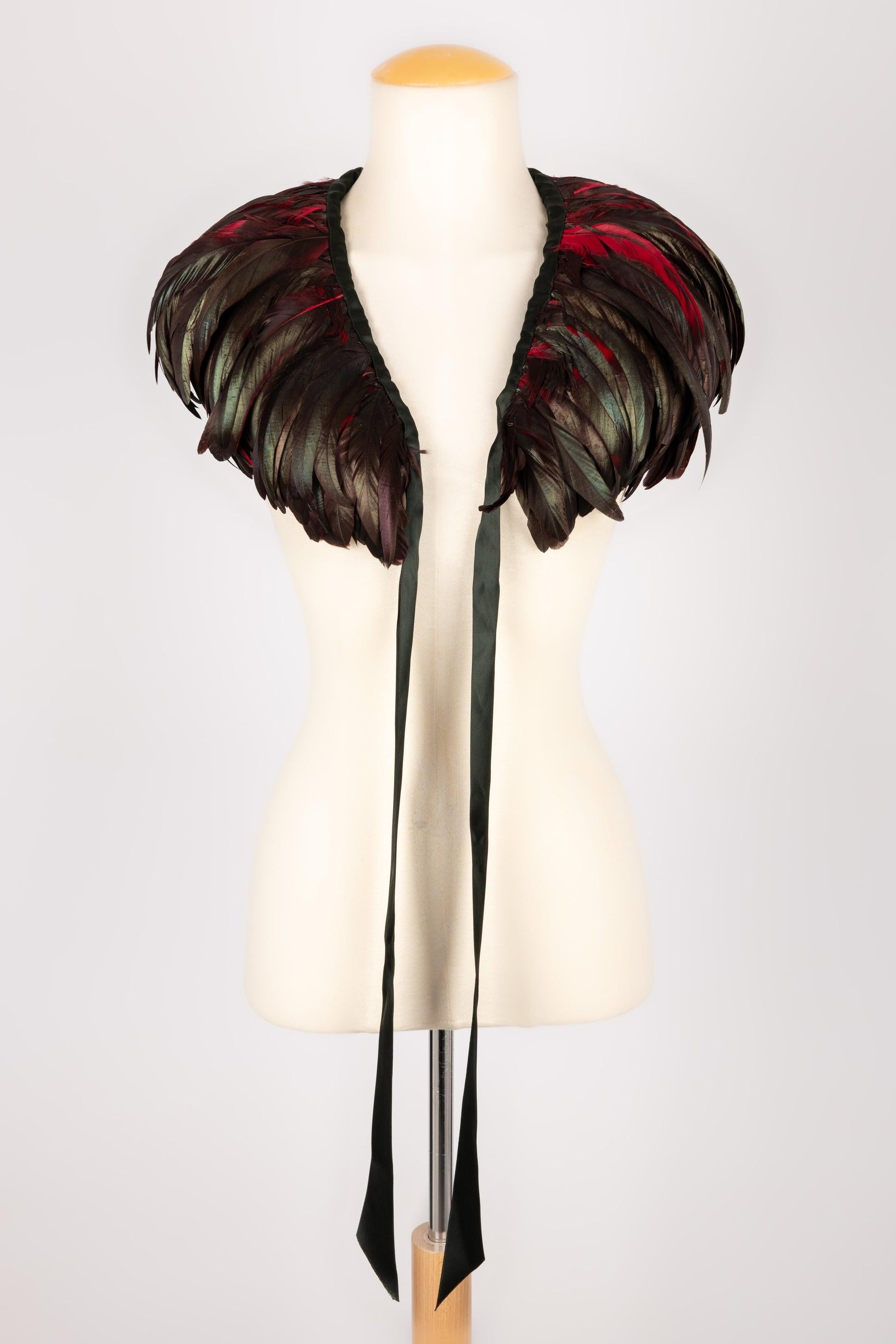 Women's Yves Saint Lauren Made of Rooster Feathers Collar For Sale