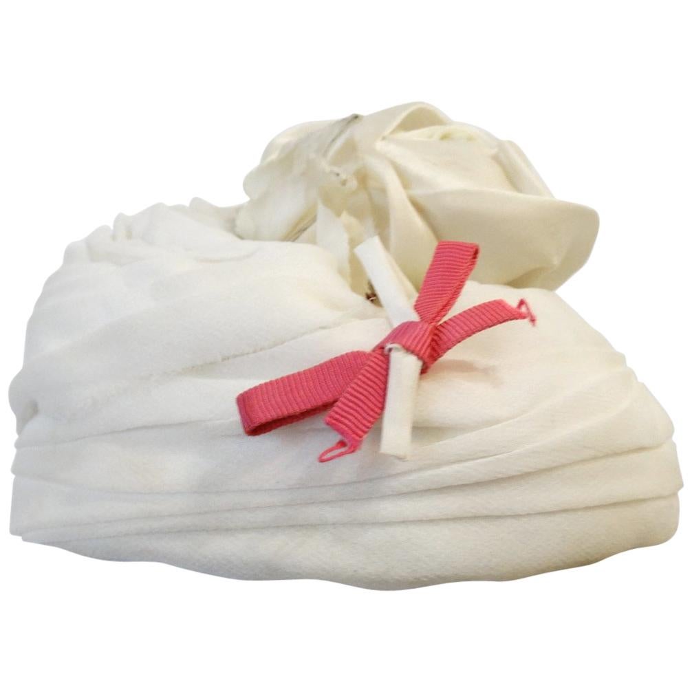 Yves Saint Laurent 1960er Jahre Rose Fascinator im Angebot