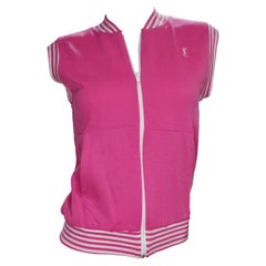 Gilet de sport rose Yves Saint Laurent des années 1970