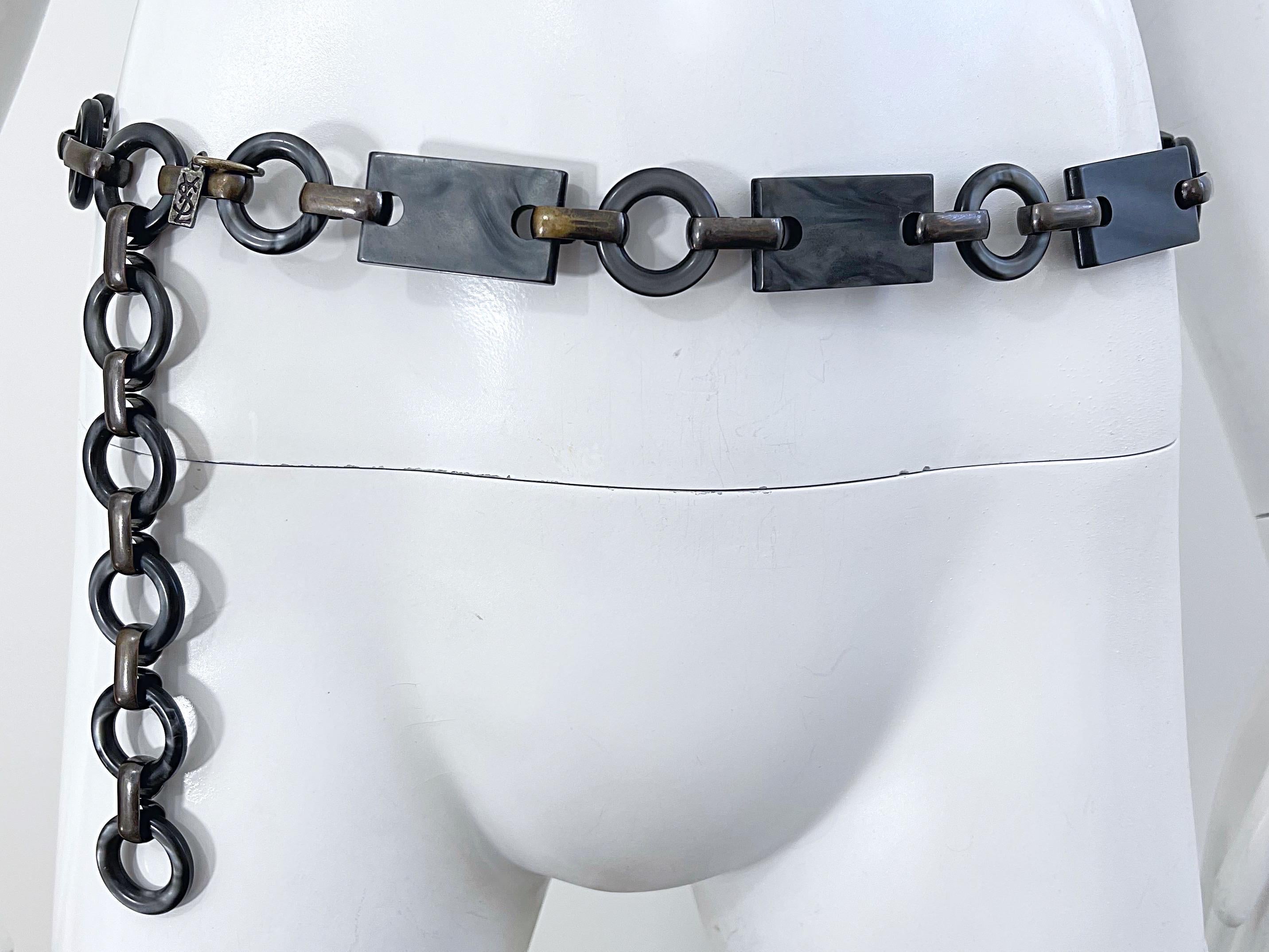 Yves Saint Laurent 1970s YSL Grey Marble Gunmetal Lucite Chain Belt or Necklace 9