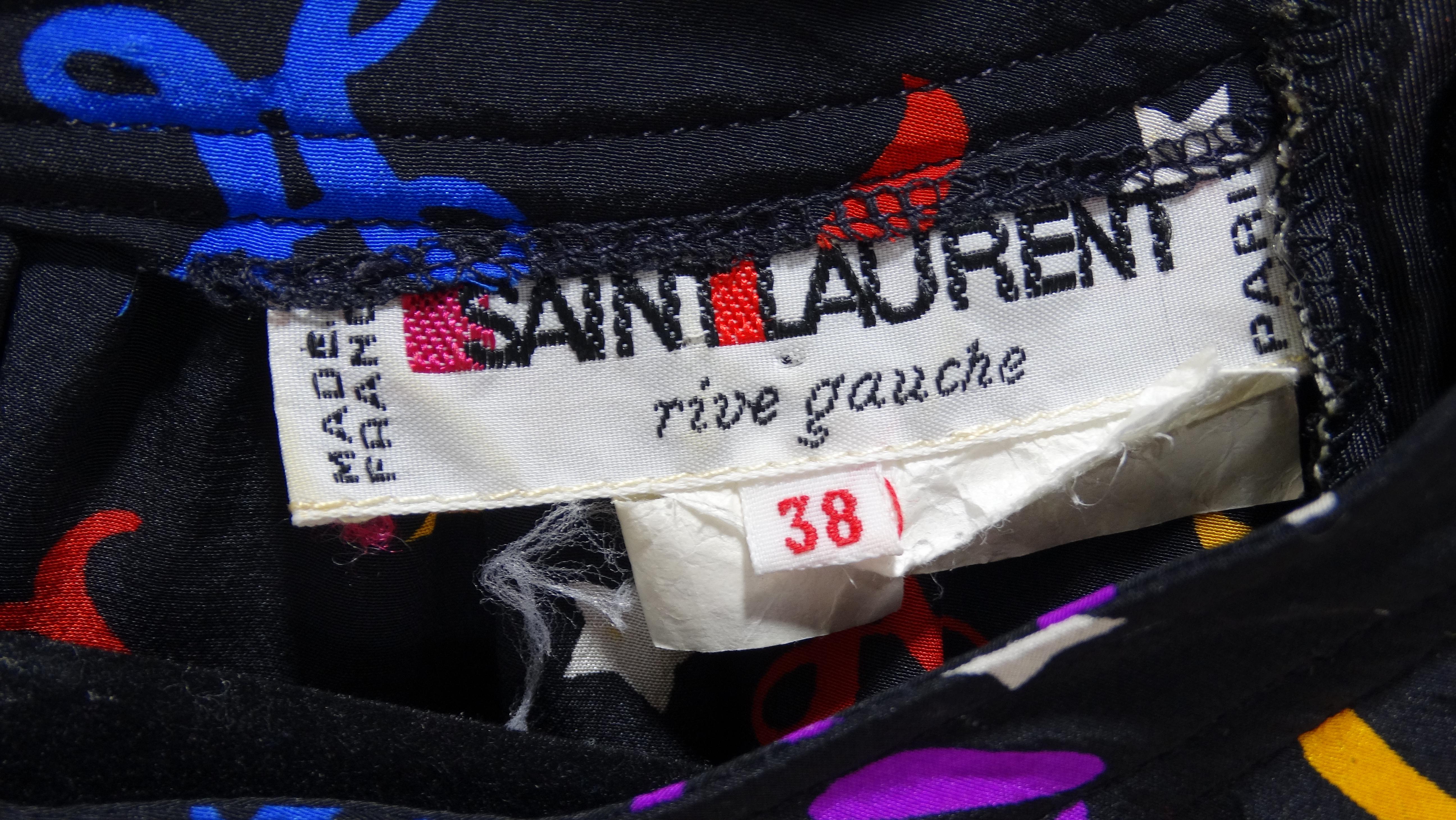 Noir Yves Saint Laurent - Robe signe du zodiaque des années 1970 en vente