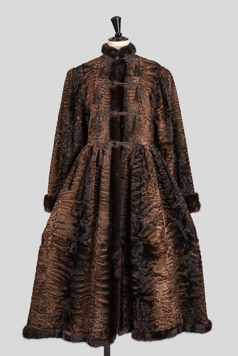 YVES SAINT LAURENT 1976 Russian Collection Brown Broadtail Fur & Mink Trim Coat For Sale 2