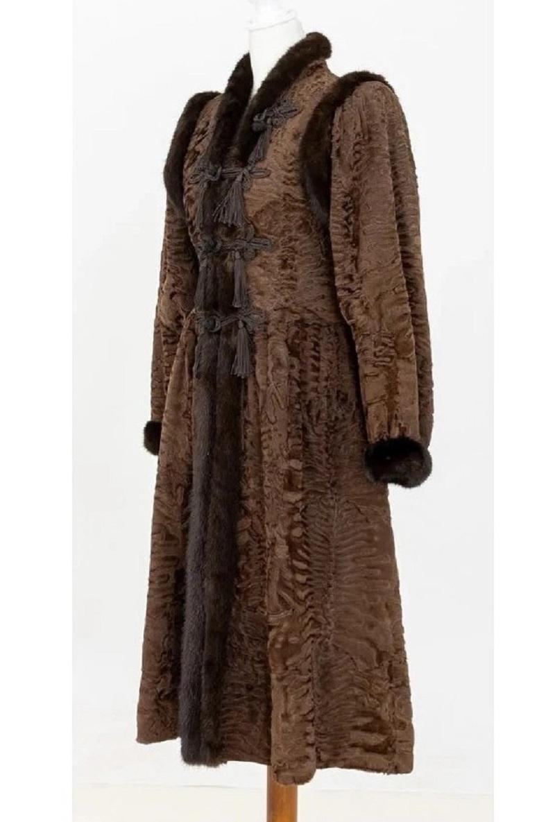 YVES SAINT LAURENT 1976 Russian Collection Brown Broadtail Mink Fur Trim Coat S Damen im Angebot