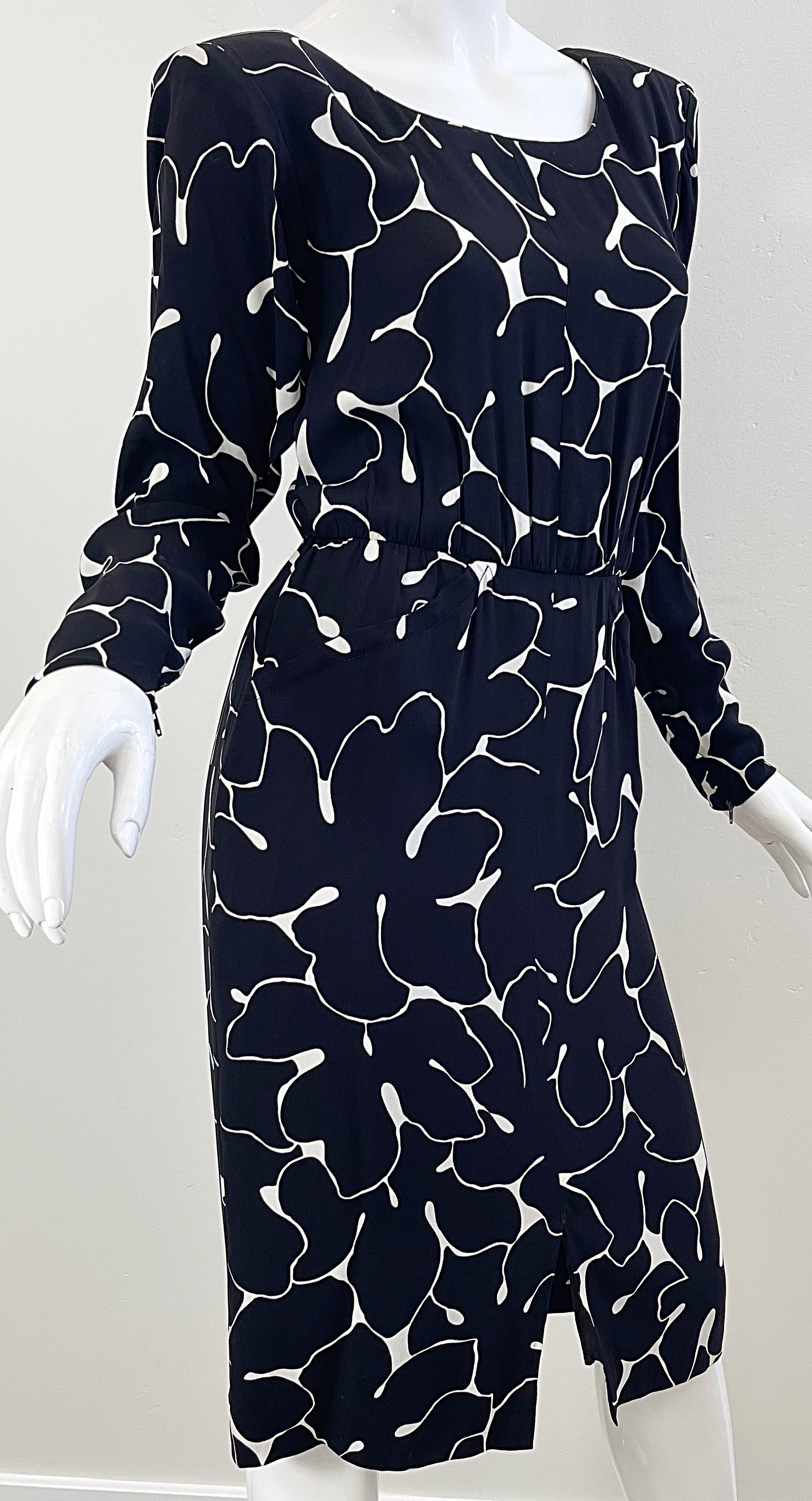 Yves Saint Laurent 1980s Black and White Abstract Flower Print Silk Crepe Dress For Sale 11