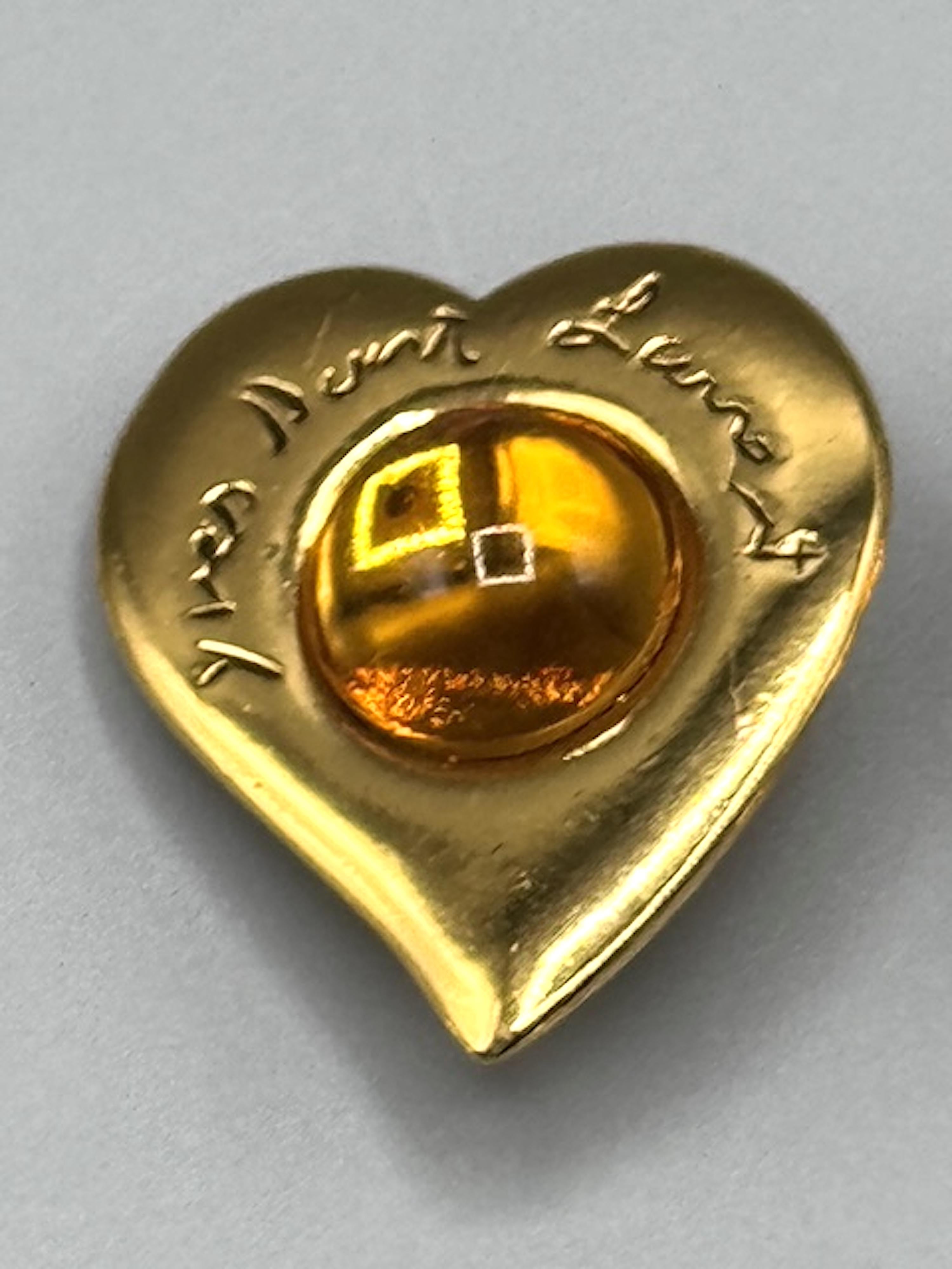 Yves Saint Laurent 1980, collana e orecchini a cuore in oro in vendita 1