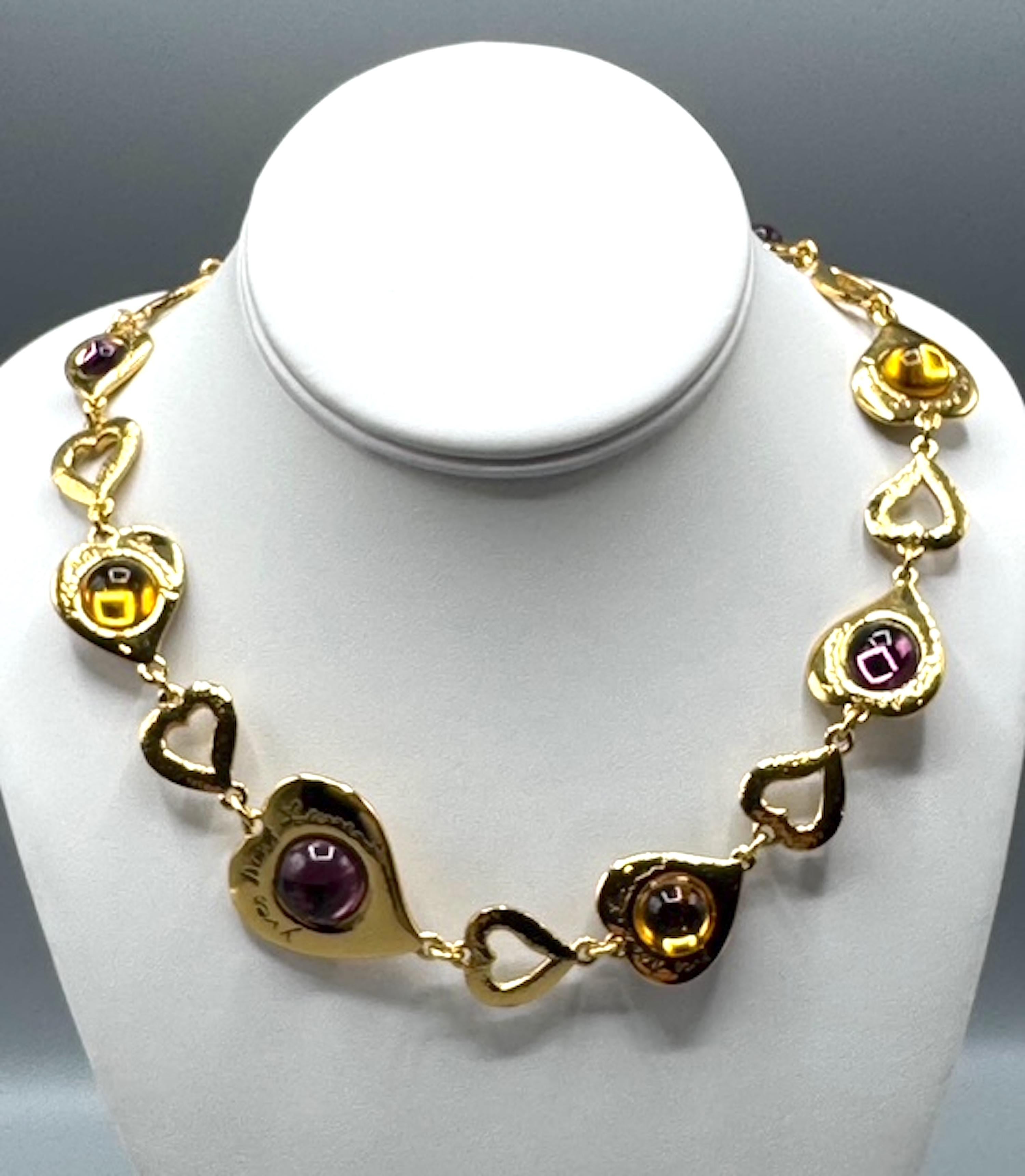 Yves Saint Laurent 1980, collana e orecchini a cuore in oro in vendita 4
