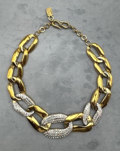 Yves Saint Laurent 1980 Collana a catena in oro con accenti di strass