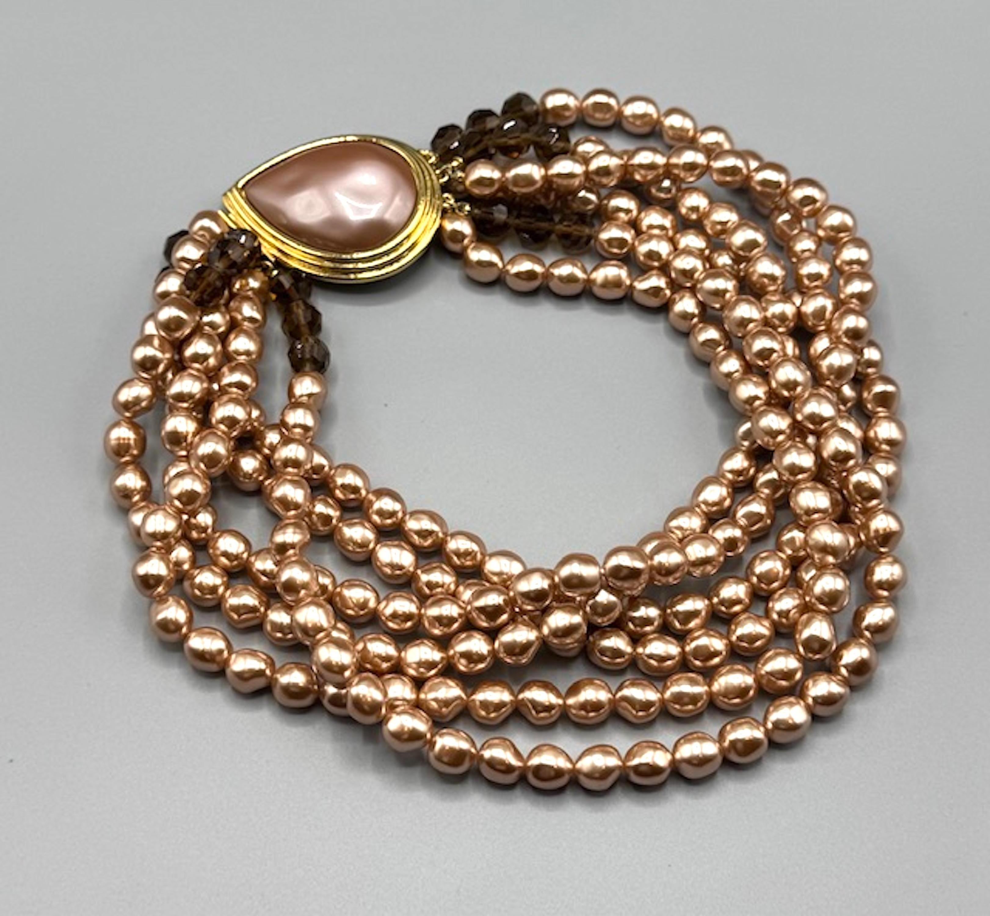 Grezzo Yves Saint Laurent 1980, collana di perle barocche e cristalli a sei colonne in vendita