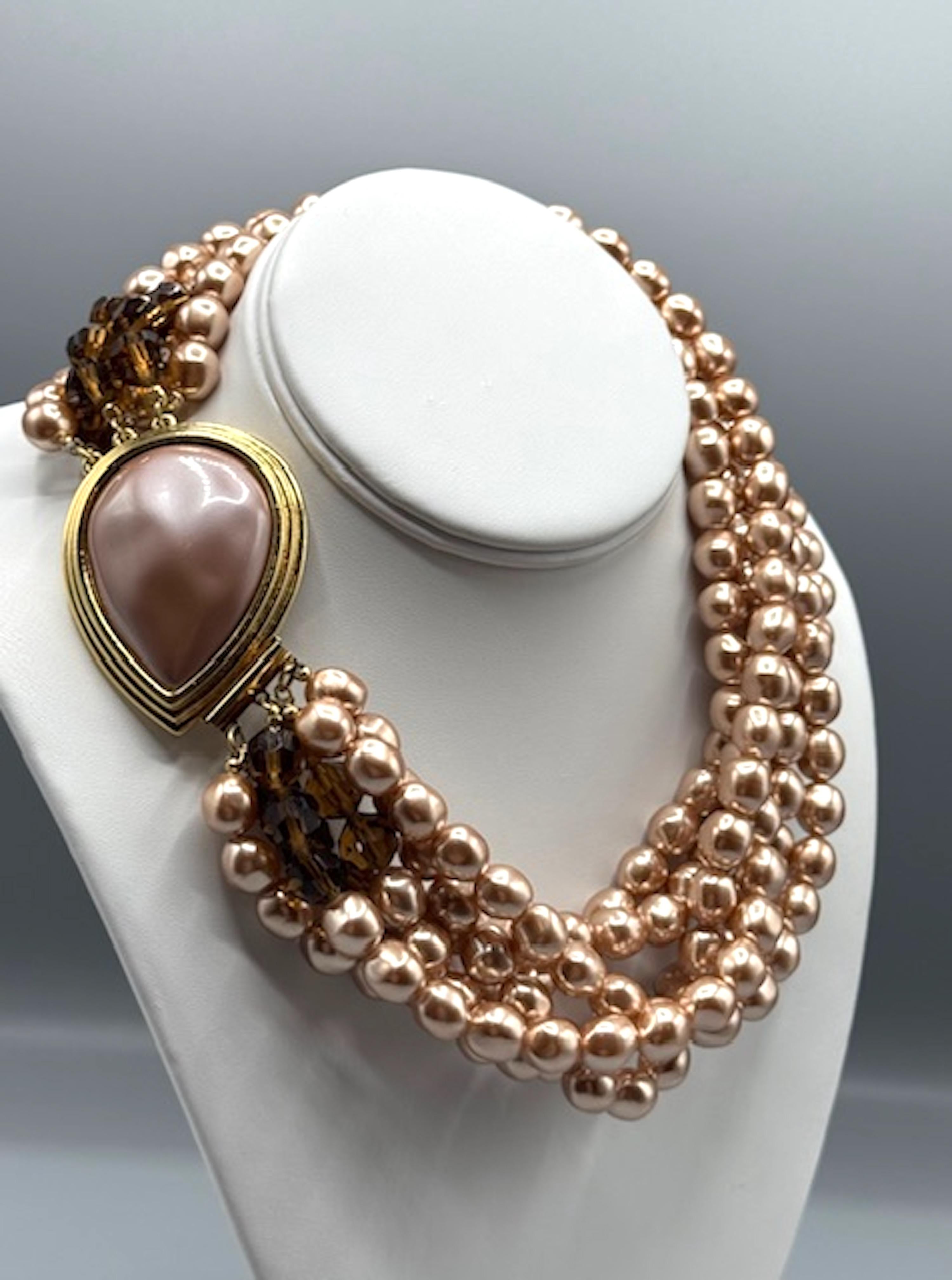 Yves Saint Laurent 1980, collana di perle barocche e cristalli a sei colonne in vendita 2