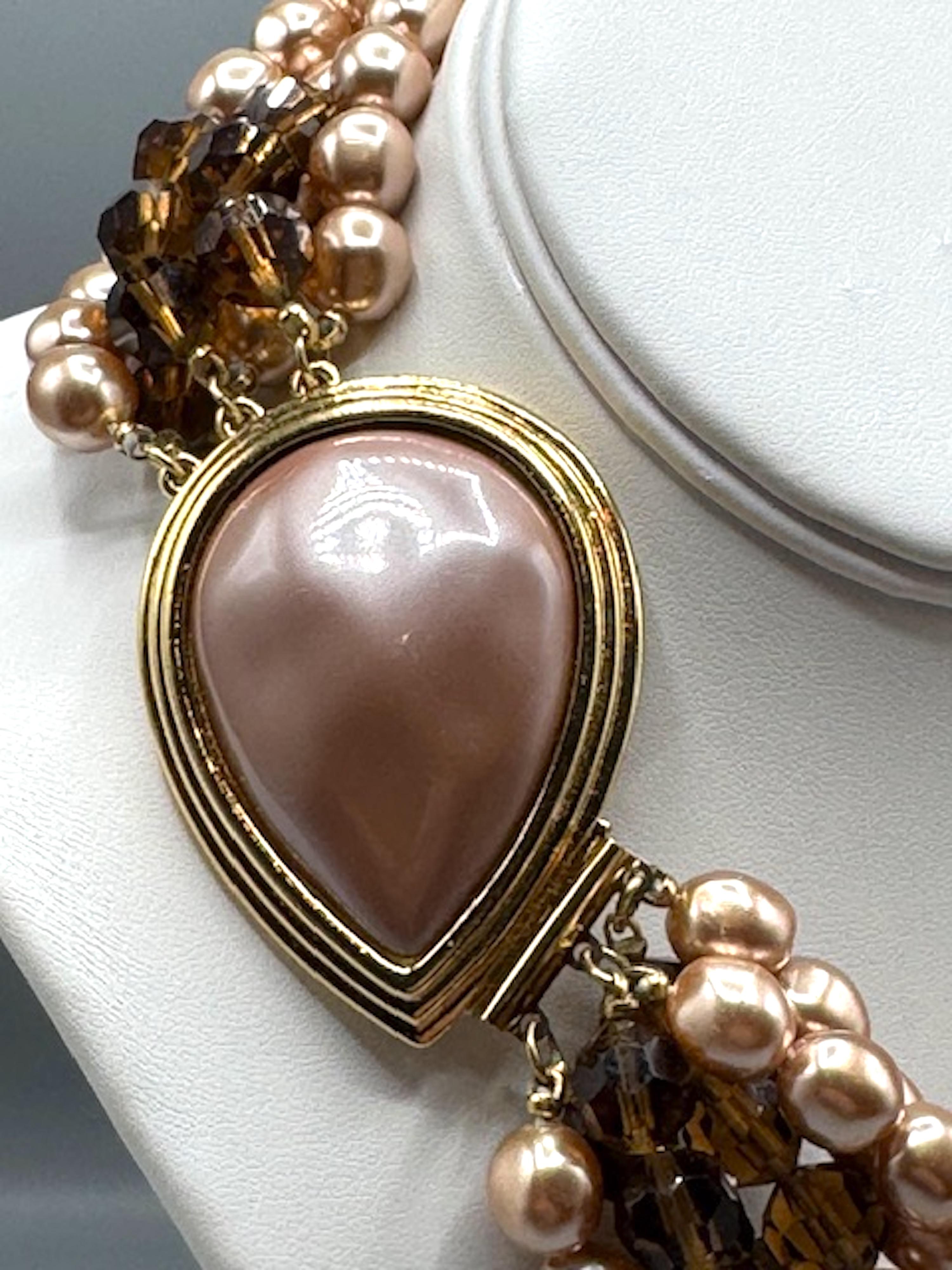 Yves Saint Laurent 1980, collana di perle barocche e cristalli a sei colonne in vendita 3