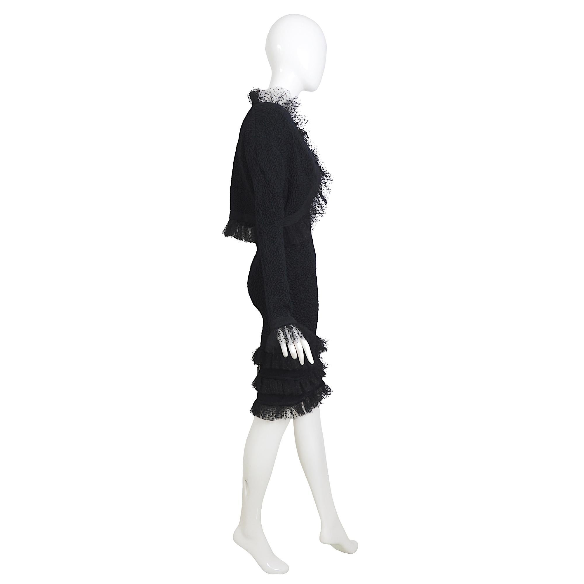 De las mujeres Yves Saint Laurent Vestido elástico de cloqué vintage de los años 80 con bordes de tul y bolero en venta