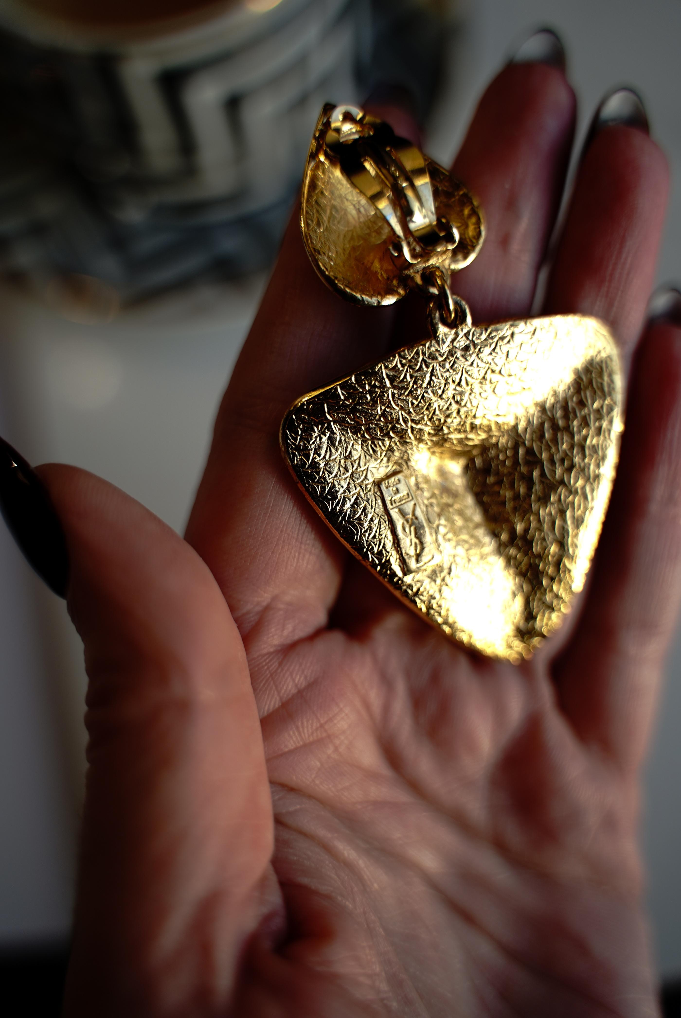 Yves Saint Laurent 1990s Heart Clip-On Earrings by Robert Goossens in vendita 6
