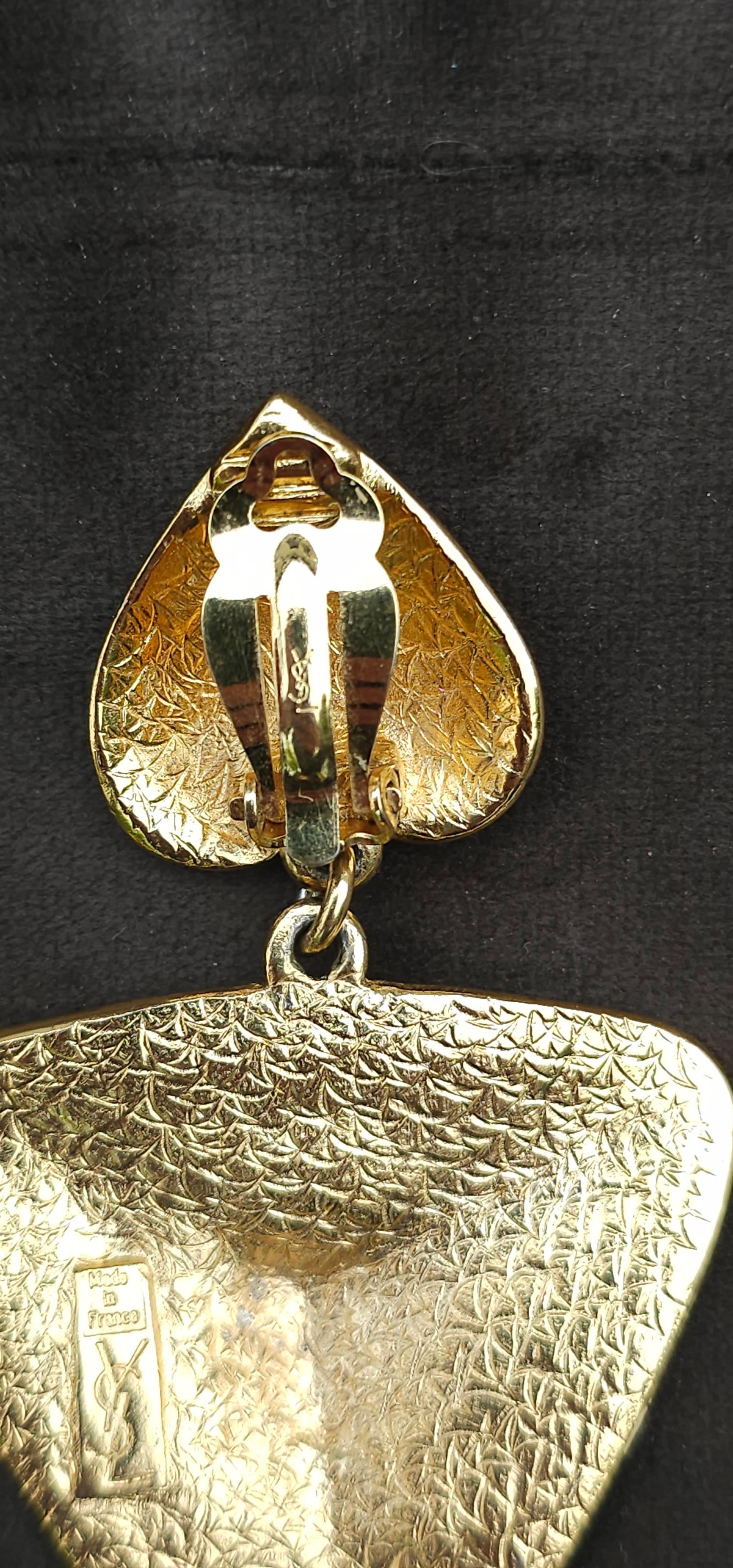 Yves Saint Laurent 1990s Heart Clip-On Earrings by Robert Goossens in vendita 8