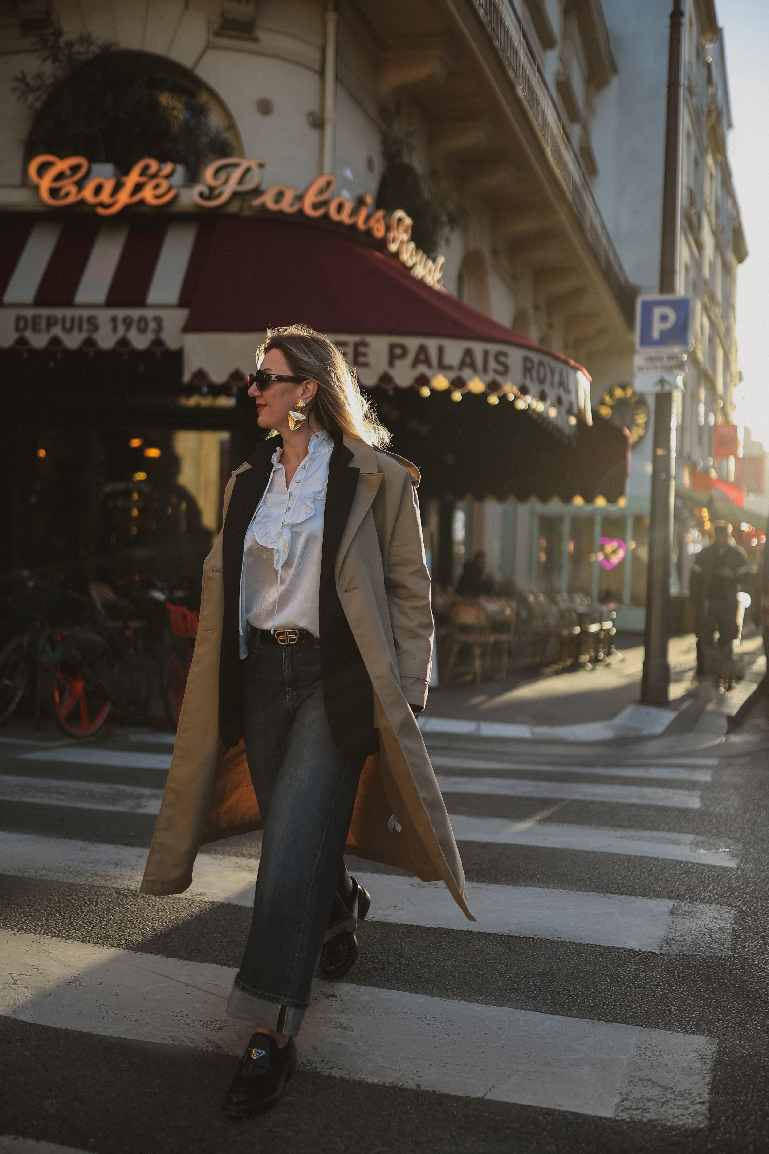 Yves Saint Laurent 1990s Heart Clip-On Earrings by Robert Goossens in vendita 3