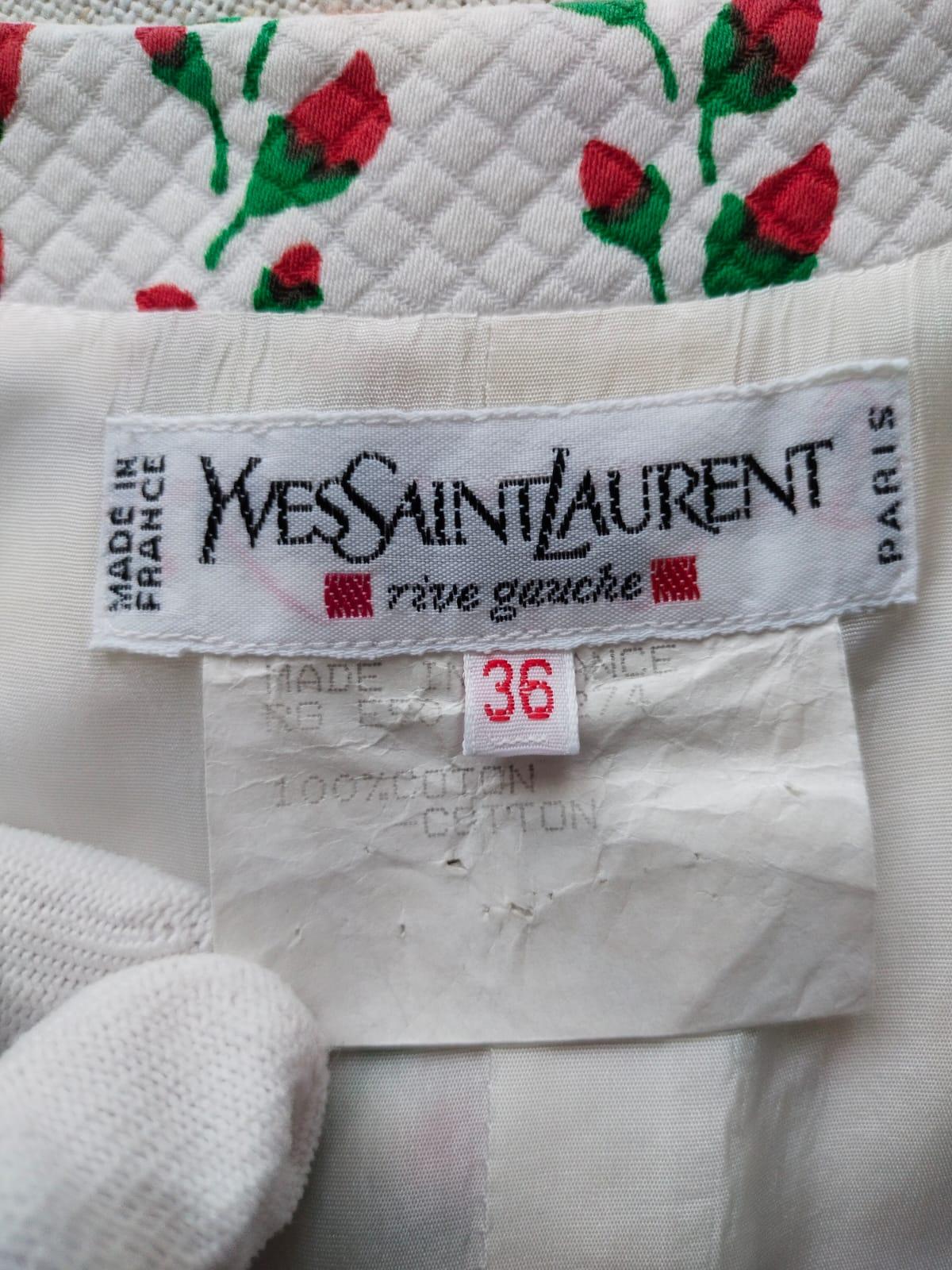 Yves Saint Laurent 1990(YSL) Rive Gauche - Costume péplum à fleurs Bon état - En vente à Алматинский Почтамт, KZ