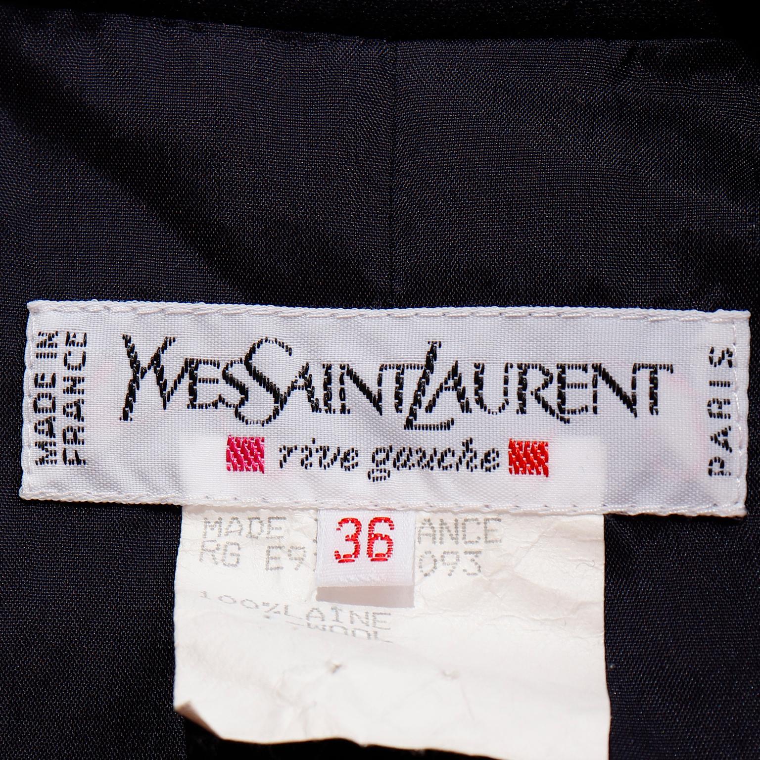 Yves Saint Laurent 1991 Navy Blue Wool Blazer Jacket w Faux Gold Coin Buttons For Sale 7