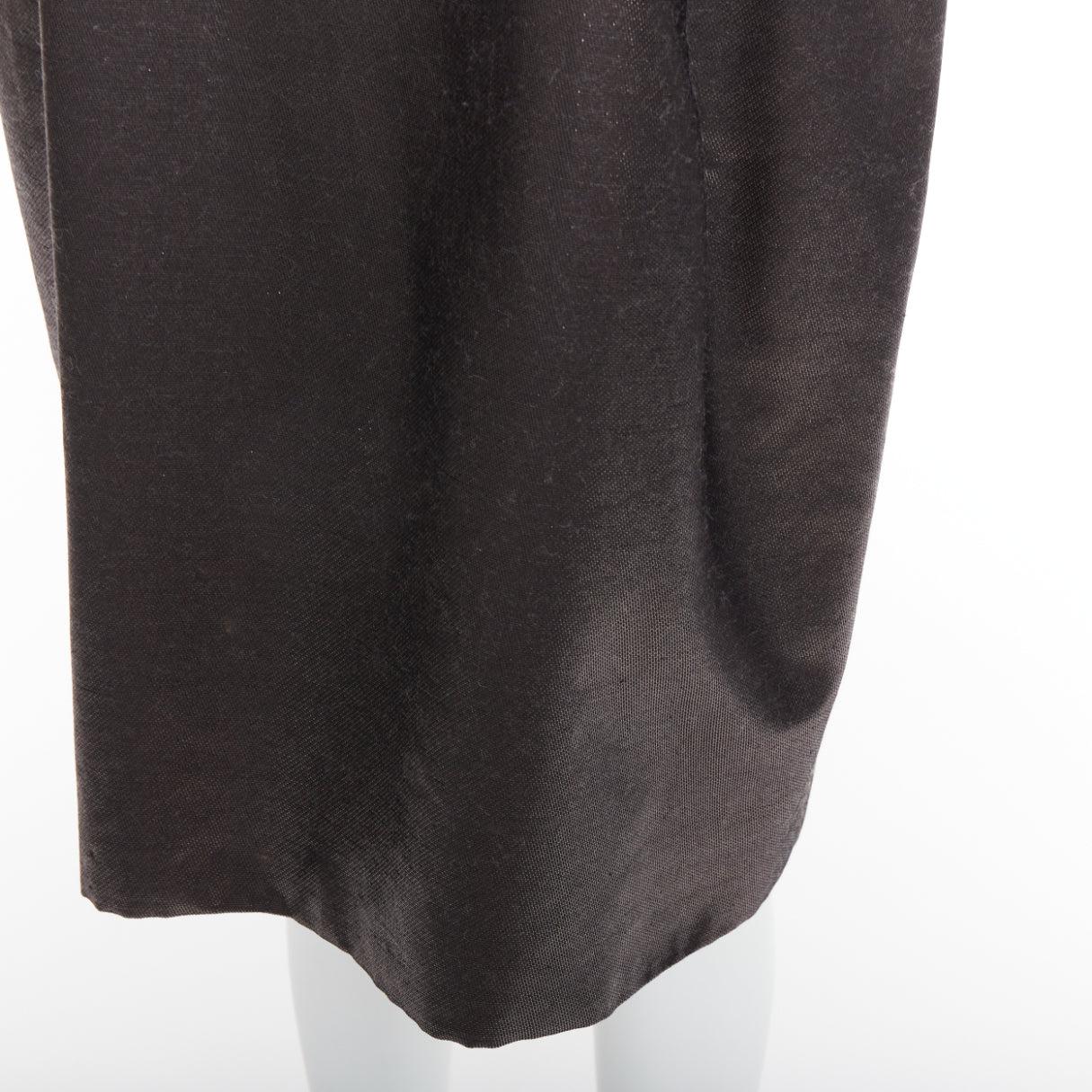 YVES SAINT LAURENT 2009 bronzefarbener Metallic-Look V-Ausschnitt Etuikleid FR40 S im Angebot 4