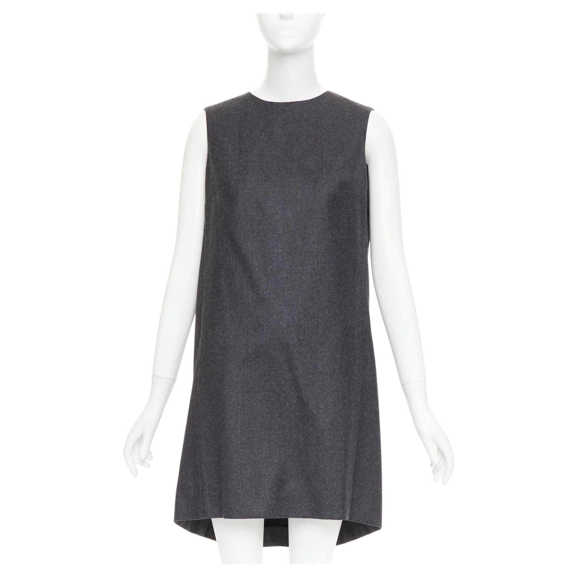 Yves Saint Laurent 2009, minivestido gris de lana con brillo metalizado, espalda descubierta, talla FR34, XXS