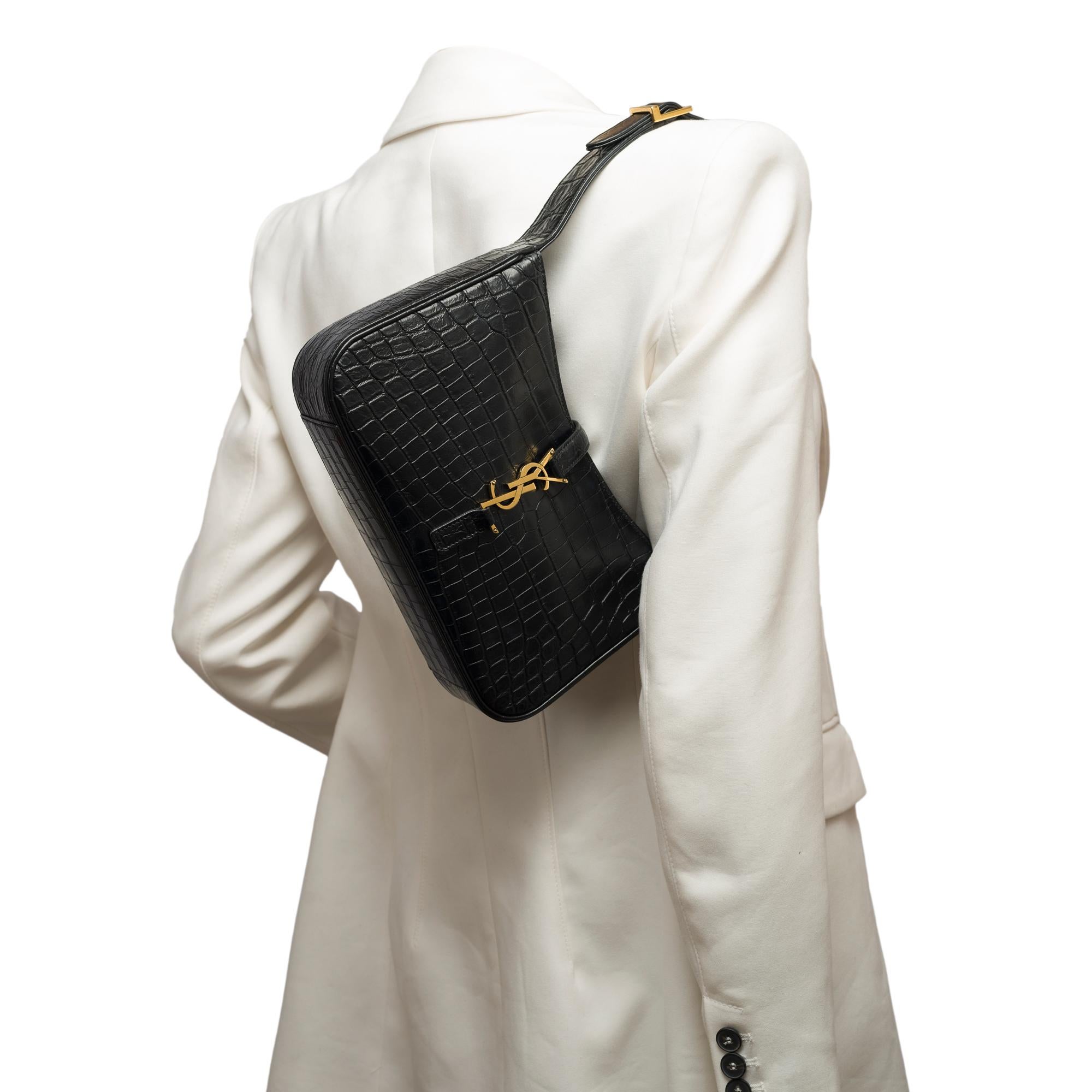 Yves Saint-Laurent 5 à 7 hobo bag in black calf leather, GHW 9