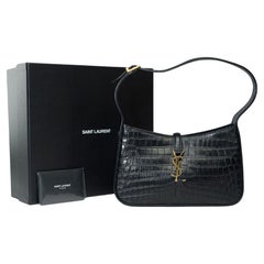 Yves Saint-Laurent 5 à 7 hobo bag in black calf leather, GHW