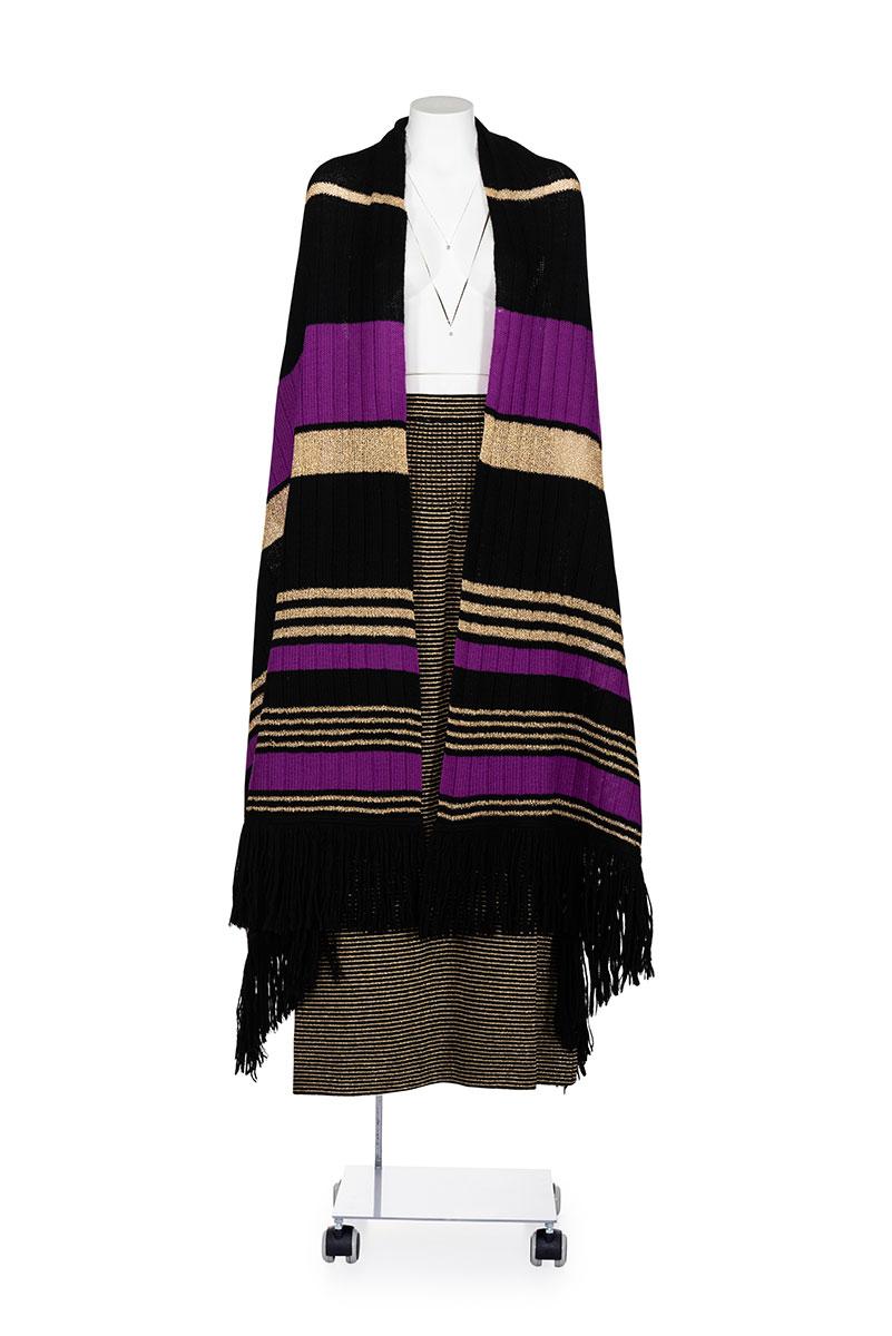 YVES SAINT LAURENT 80's Iconic and rare knitted suit with long skirt and shawl In Good Condition For Sale In Milano, MILANO