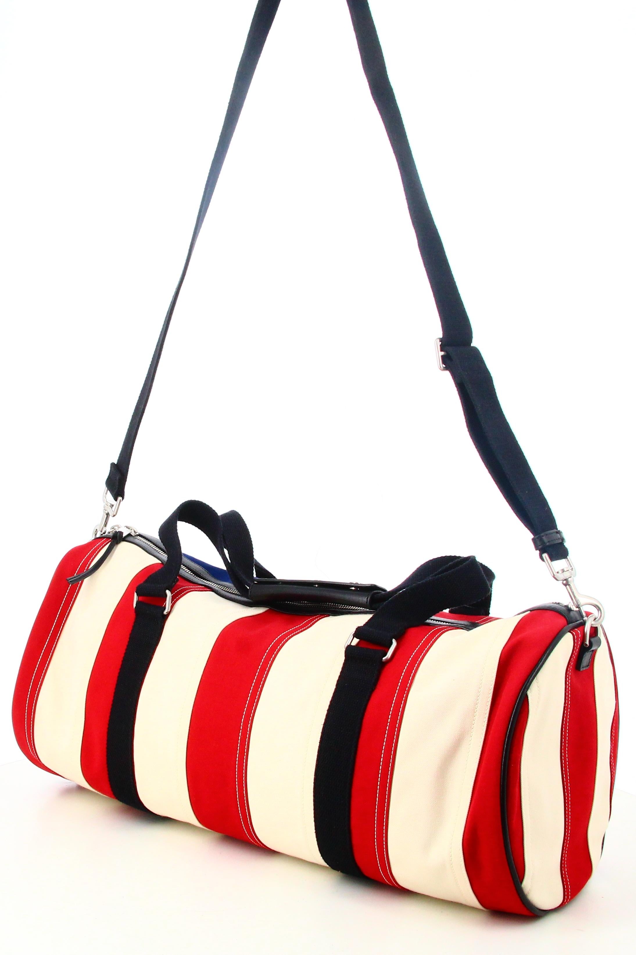 Borsa da viaggio in tela con bandiera americana di Yves Saint Laurent in vendita 2