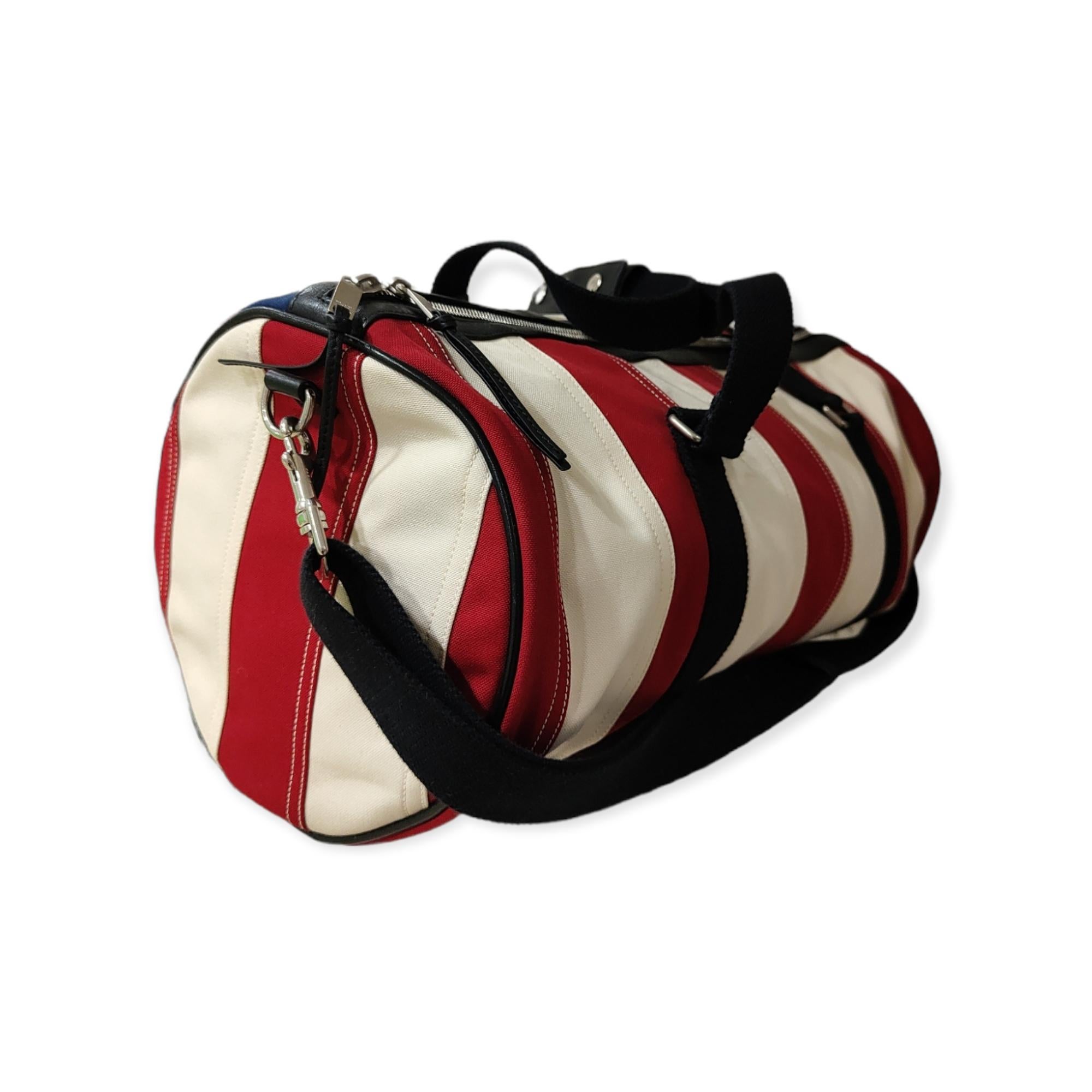 Yves Saint Laurent American Flag Collection Bag NWOT In New Condition For Sale In Capri, IT