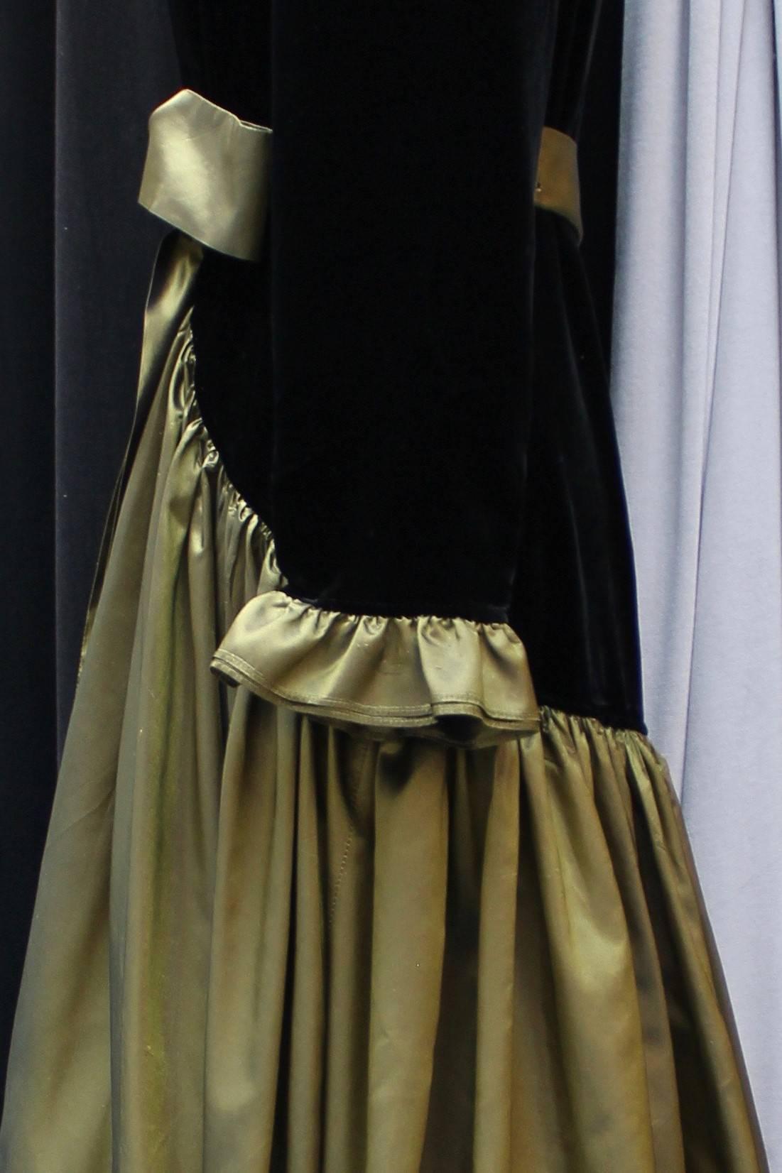 Women's or Men's Yves Saint Laurent asymmetrical black velvet and khaki taffeta evening gown For Sale