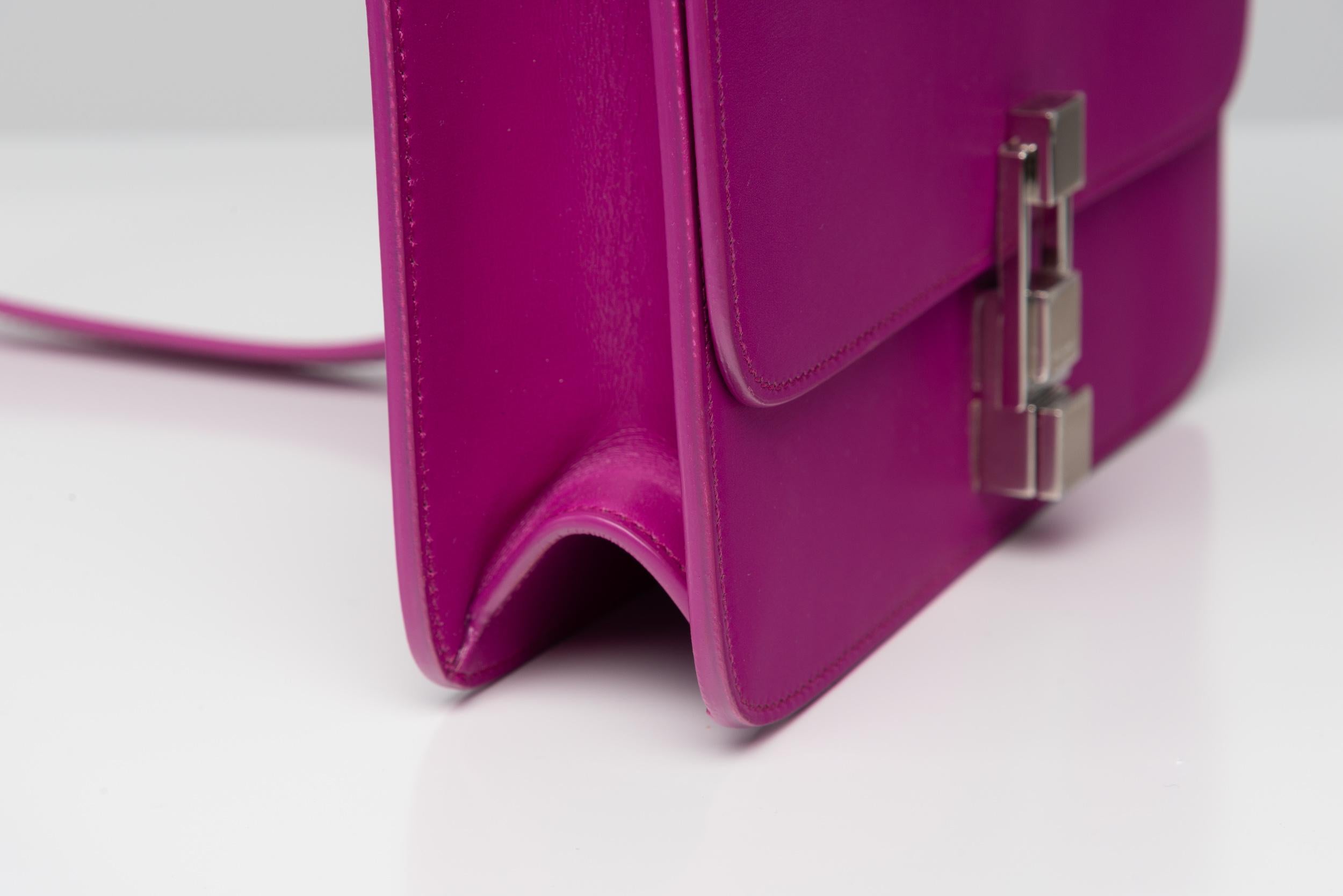Yves Saint Laurent Bag Le Carre Satchel Bag Purple magenta  For Sale 7