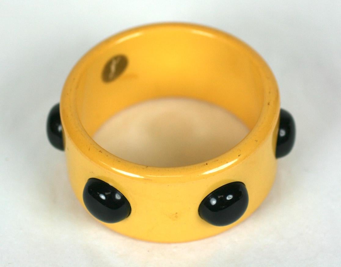 Bangle con Dot Dot in bachelite di Yves Saint Laurent In condizioni buone in vendita a New York, NY
