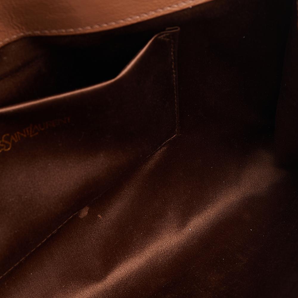 Yves Saint Laurent Beige Patent Leather Belle De Jour Clutch 1