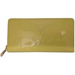 Yves Saint Laurent Belle De Jour Patent Leather Zip Around Wallet NWOT 