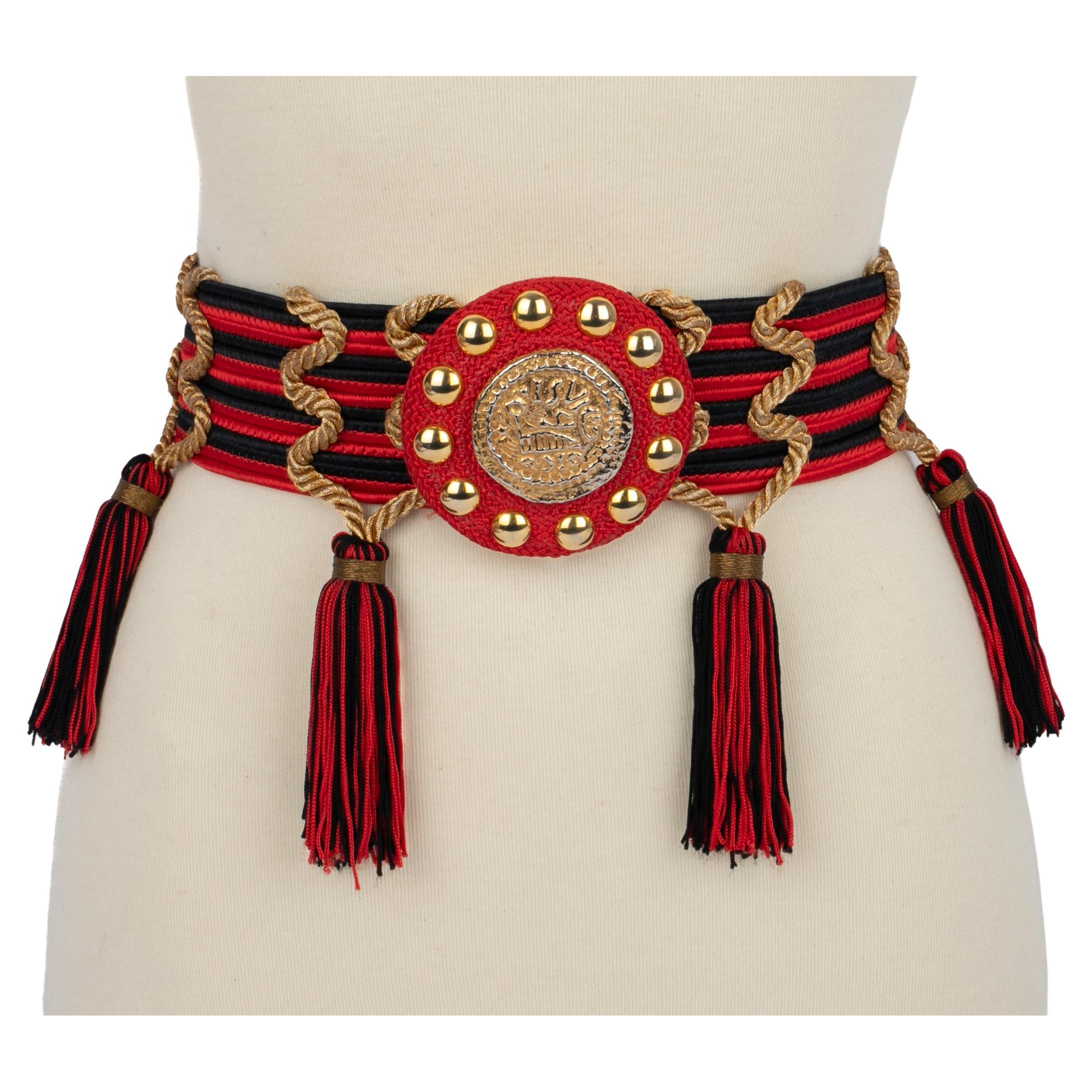 Ceinture Yves Saint Laurent (attribuée à) en vente