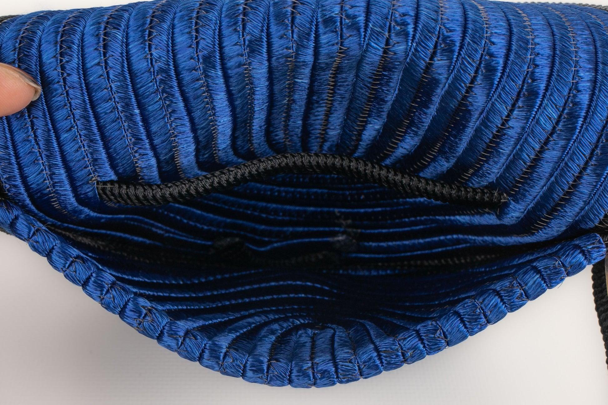 Yves Saint Laurent Black and Blue Trimming Handbag For Sale 5