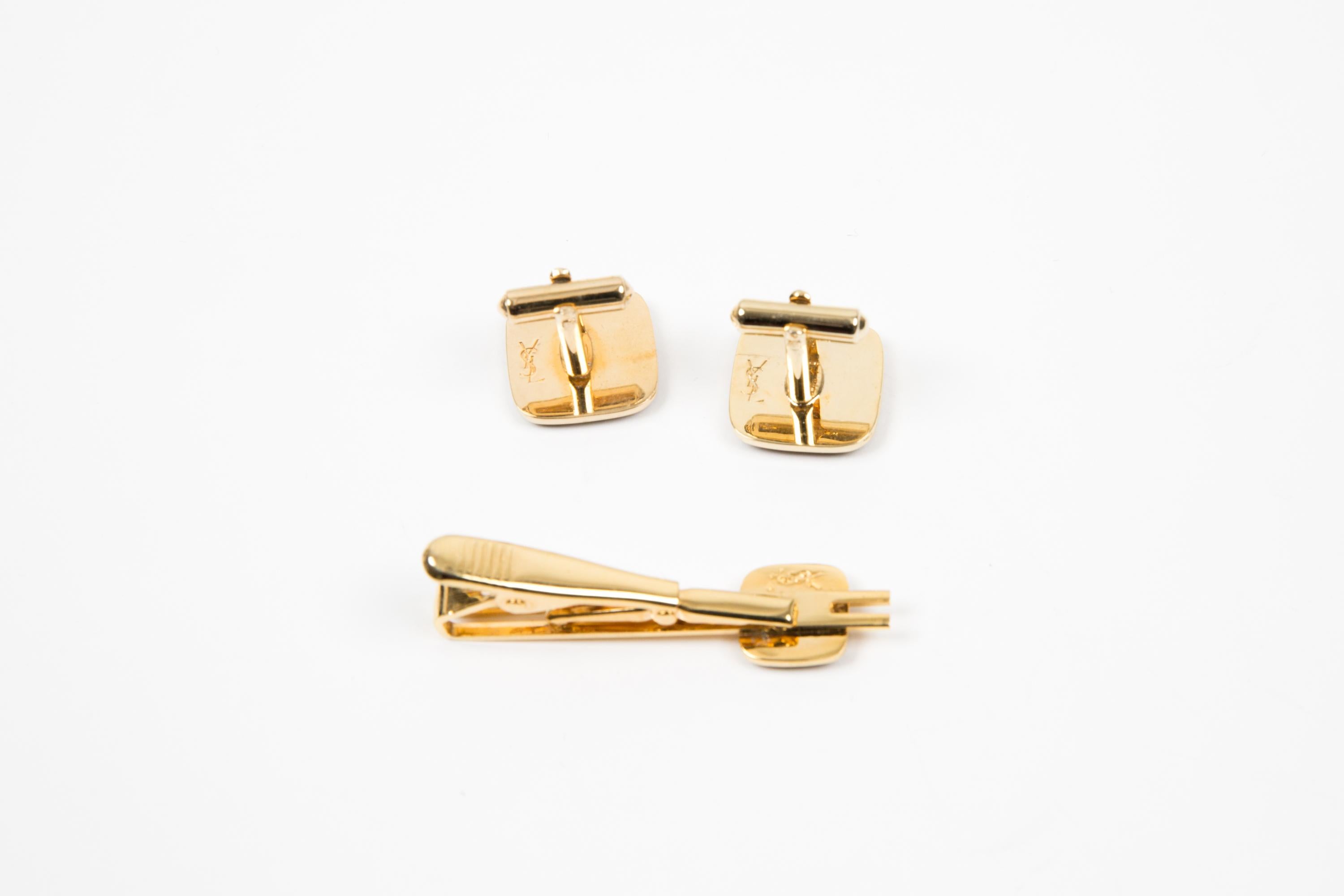 Yves Saint Laurent Black Cassandre YSL logo Tie Clip And Cufflinks Set In Good Condition For Sale In Paris, FR