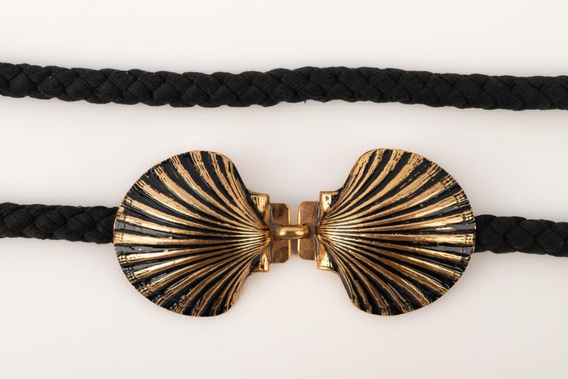 Cintura a conchiglia in cotone nero Yves Saint Laurent In condizioni buone in vendita a SAINT-OUEN-SUR-SEINE, FR