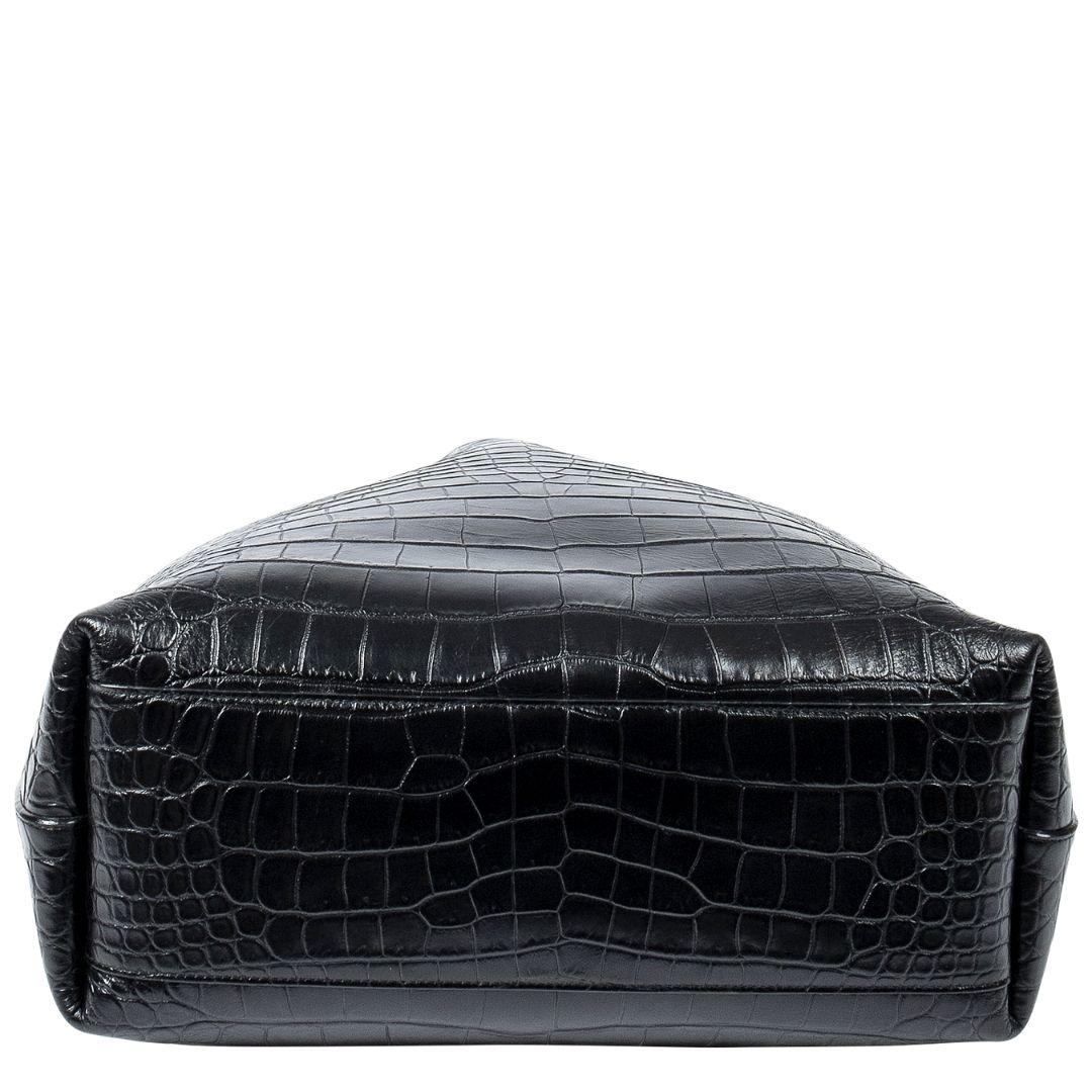 Yves Saint Laurent - Fourre-tout en cuir noir gaufré au crocodile Excellent état - En vente à Atlanta, GA