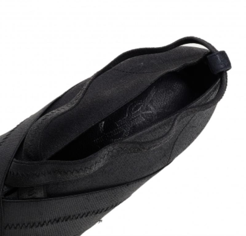 Yves Saint Laurent Bottines en daim et bandage élastique noir Taille 39.5 Pour femmes en vente