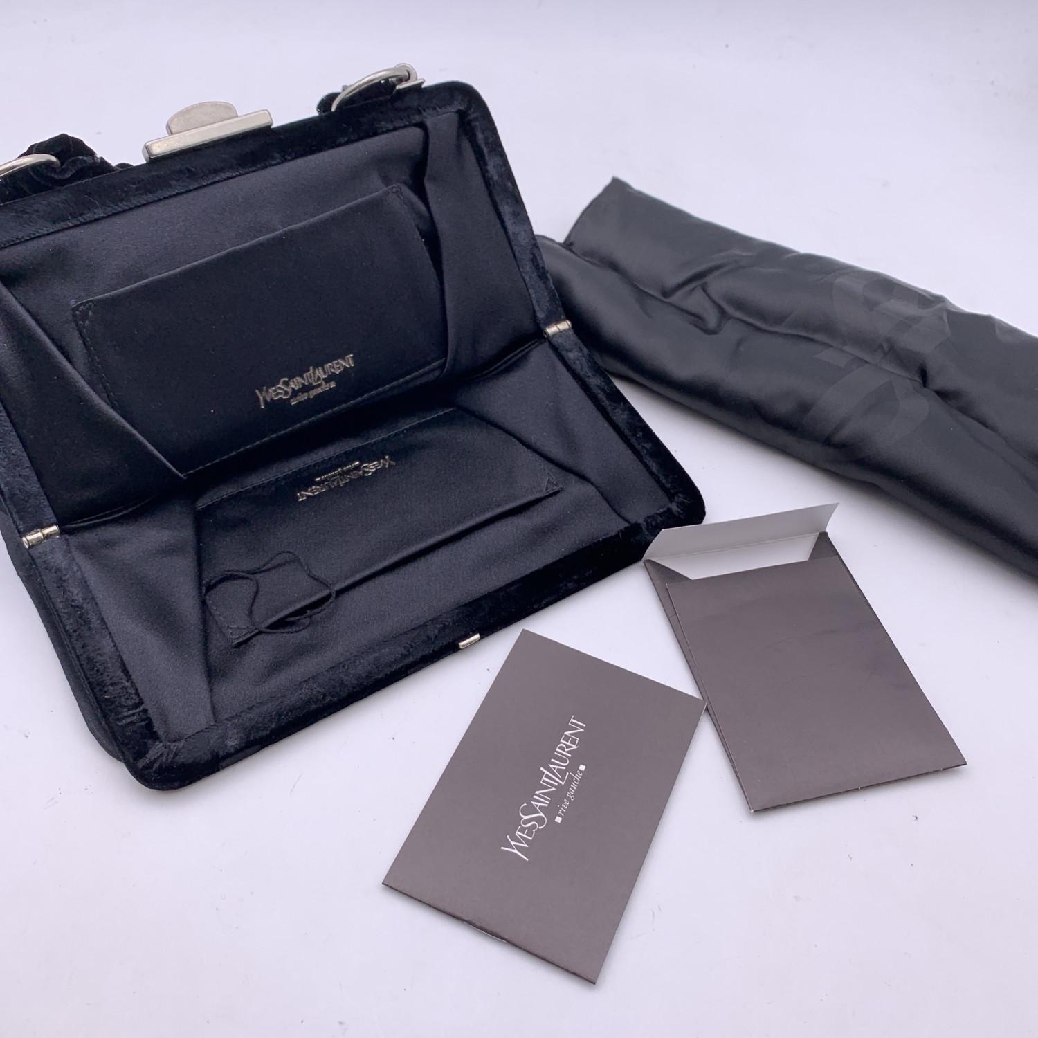 Yves Saint Laurent Black Fabric Velvet Evening Bag Handbag For Sale 3