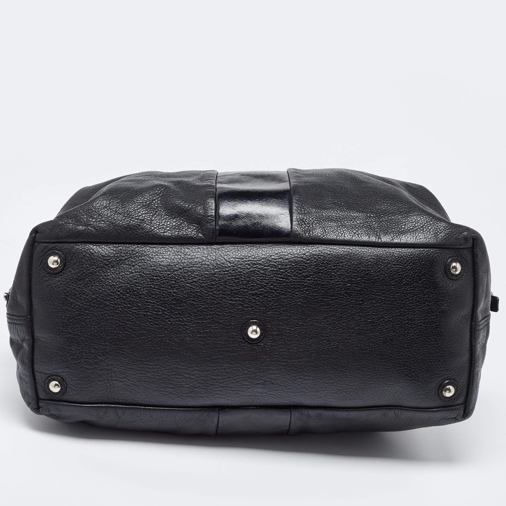 Yves Saint Laurent Medium Easy Y Tasche aus schwarzem Leder und Lackleder im Angebot 1