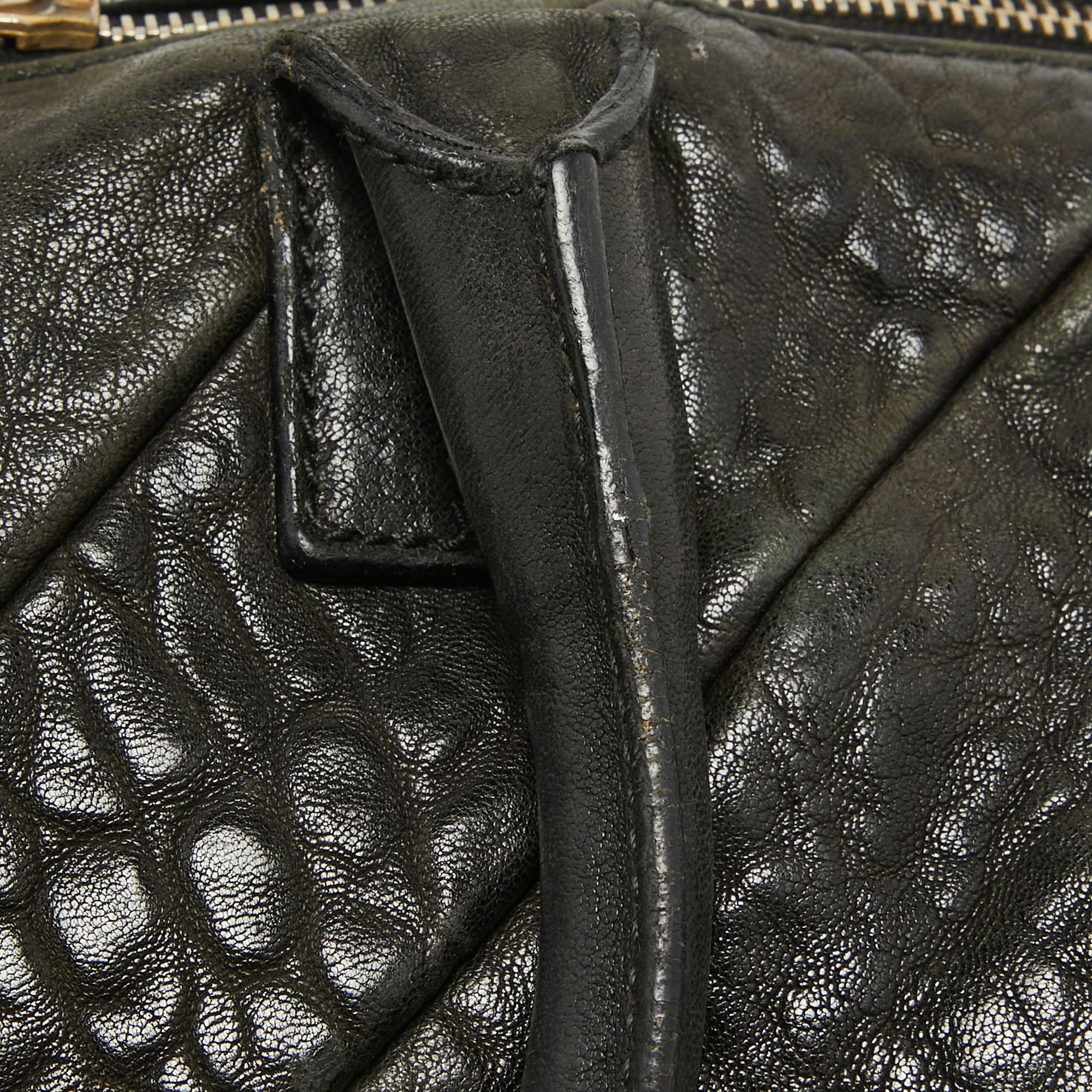 Yves Saint Laurent Easy Y Boston Tasche aus schwarzem Leder im Angebot 1